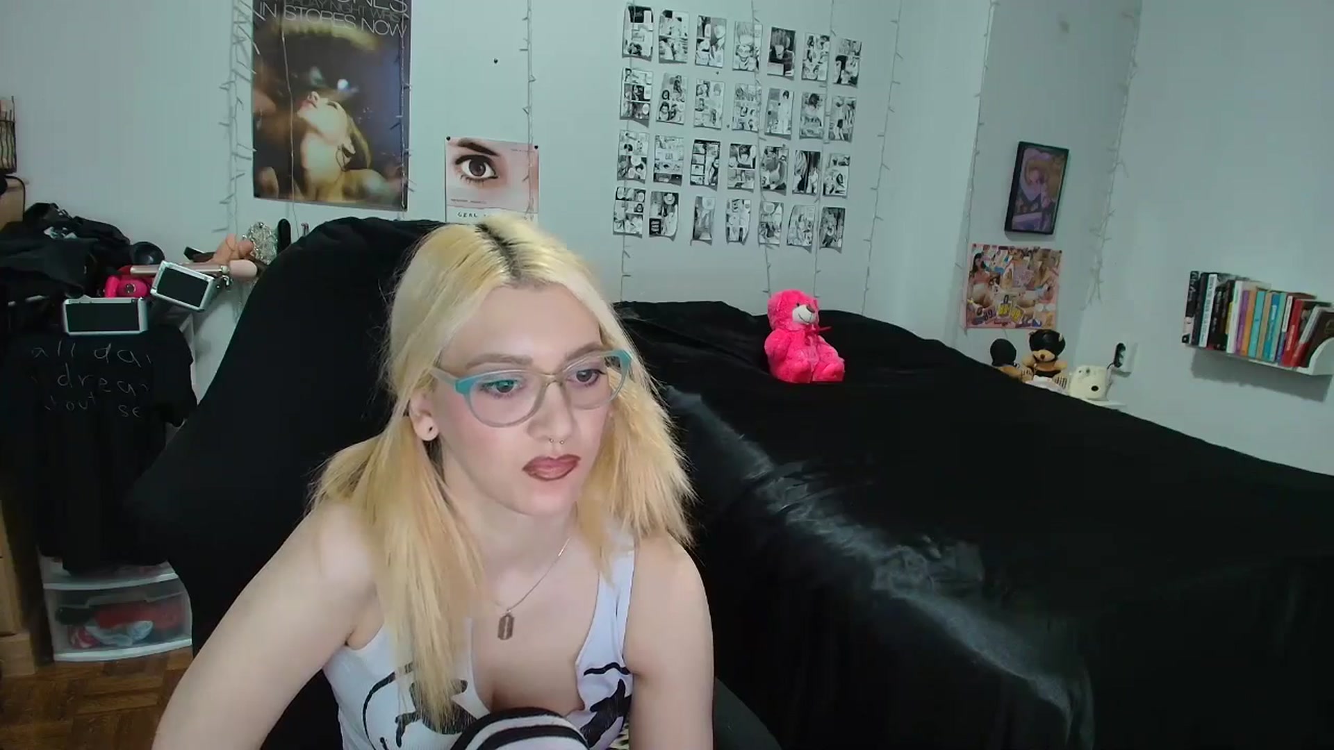Gallery image thumbnail from AnnaTame's myfreecams stream on, 04/10/2026, 05:26 image 20 of 20