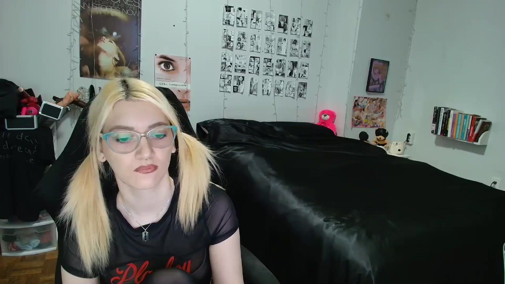 Gallery image thumbnail from AnnaTame's myfreecams stream on, 04/13/2026, 03:25 image 14 of 20