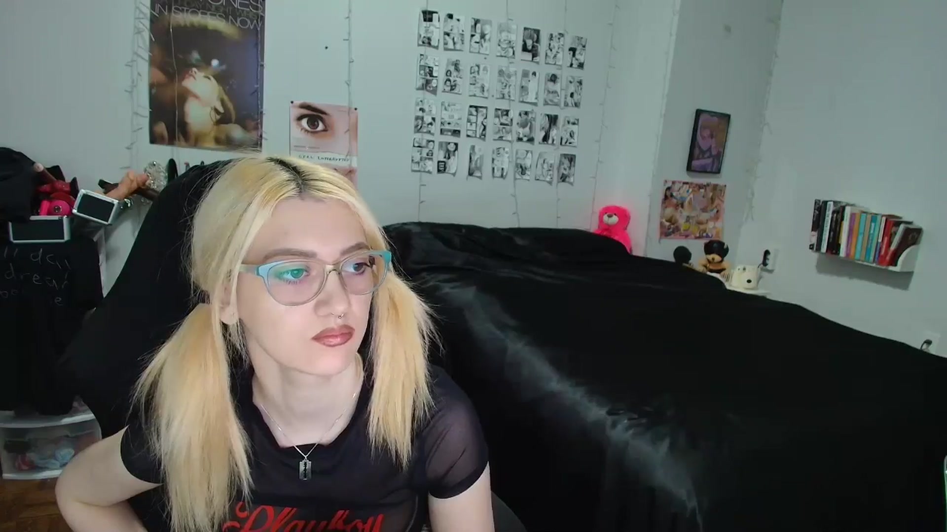 Gallery image thumbnail from AnnaTame's myfreecams stream on, 04/13/2026, 03:25 image 2 of 20