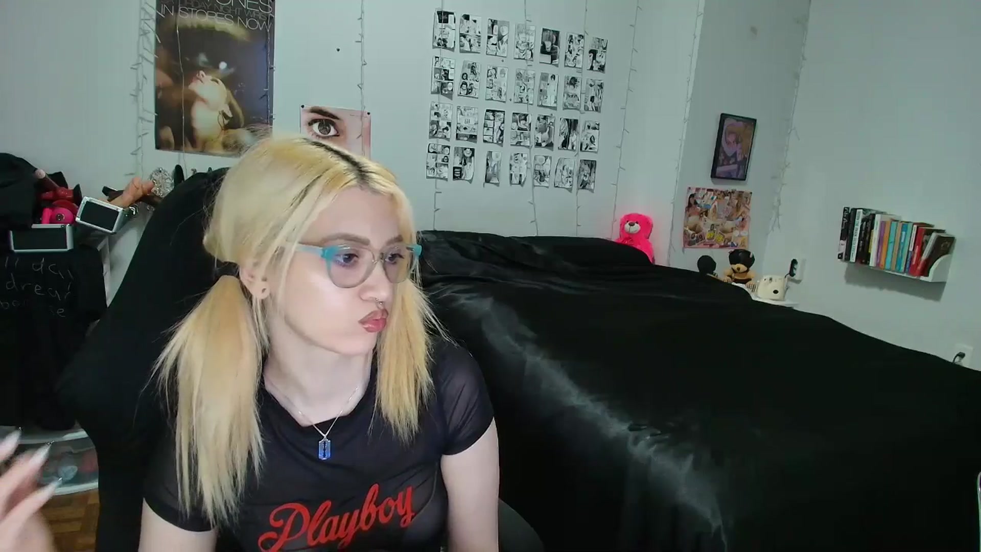 Gallery image thumbnail from AnnaTame's myfreecams stream on, 04/13/2026, 03:25 image 8 of 20