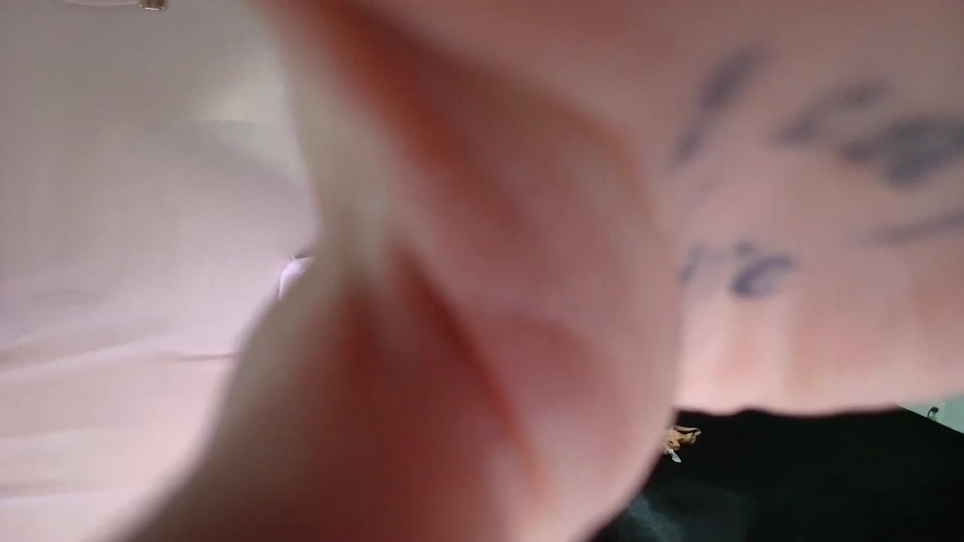 Gallery image thumbnail from AnnaTame's myfreecams stream on, 04/14/2026, 04:00 image 3 of 20