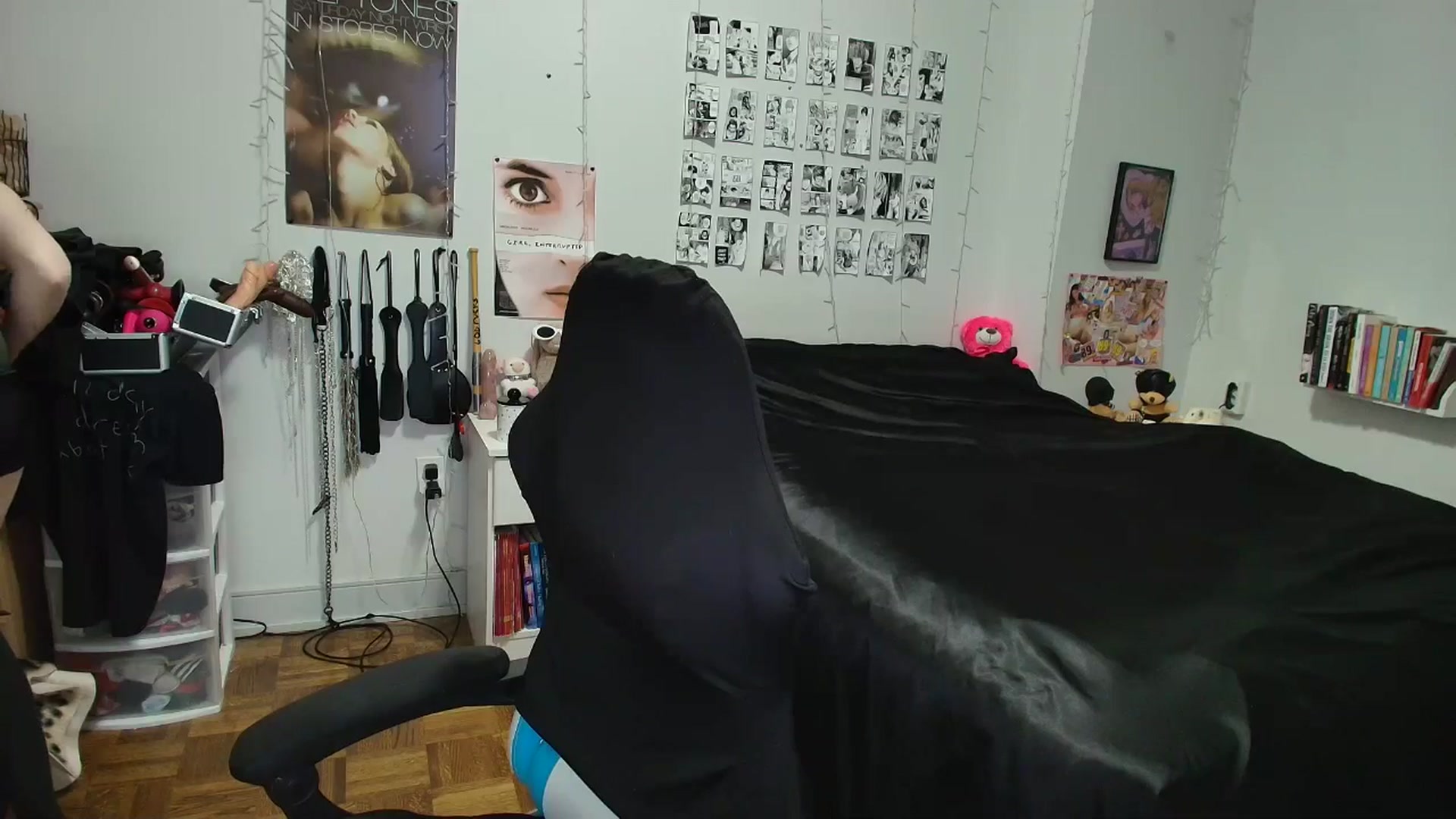 Gallery image thumbnail from AnnaTame's myfreecams stream on, 04/15/2026, 06:18 image 4 of 20
