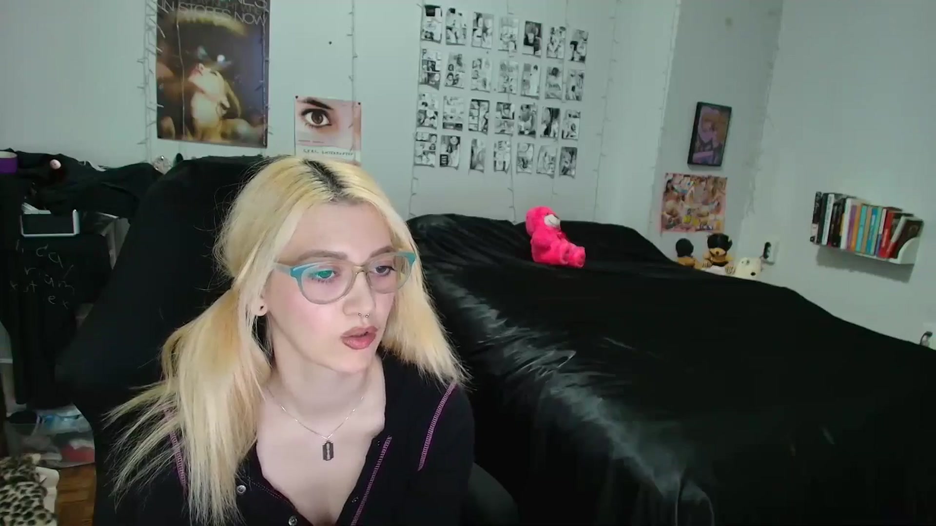 Gallery image thumbnail from AnnaTame's myfreecams stream on, 04/17/2026, 04:41 image 7 of 20