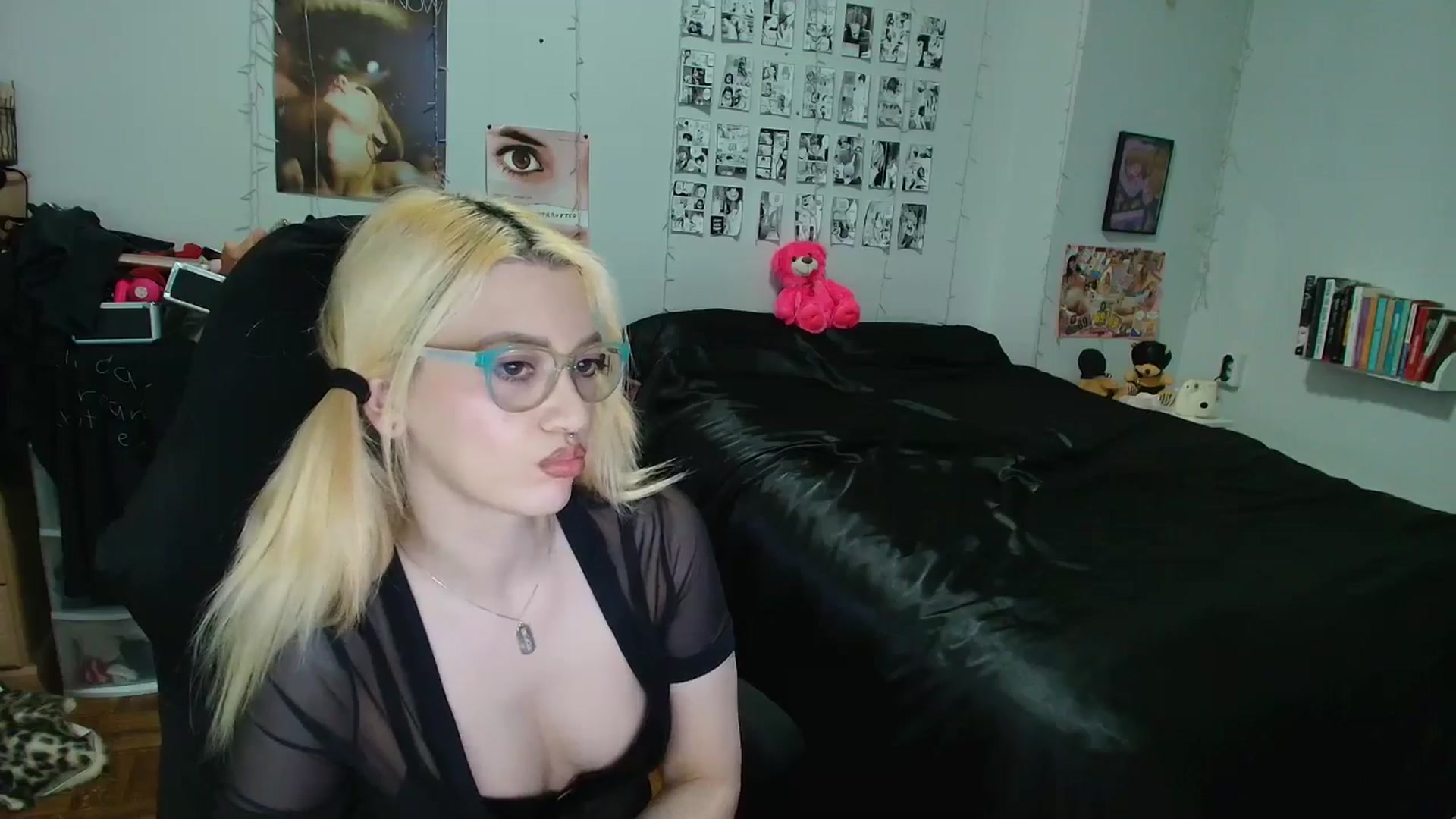 Gallery image thumbnail from AnnaTame's myfreecams stream on, 04/19/2026, 06:47 image 4 of 20