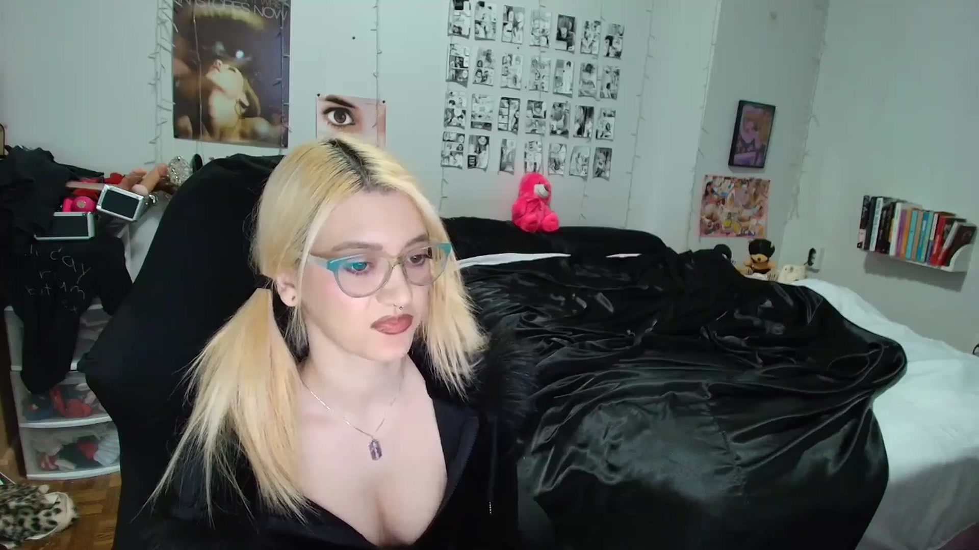 Gallery image thumbnail from AnnaTame's myfreecams stream on, 04/20/2026, 04:27 image 20 of 20
