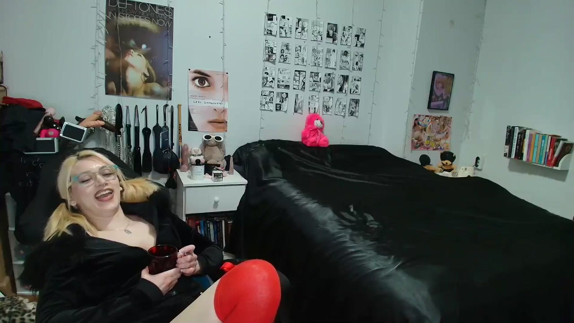 Gallery image thumbnail from AnnaTame's myfreecams stream on, 04/20/2026, 08:22 image 13 of 20