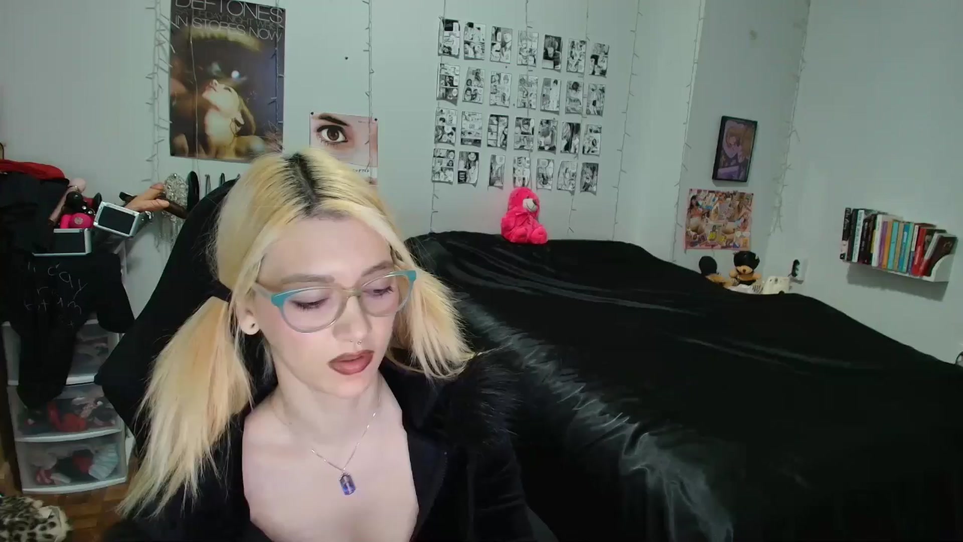 Gallery image thumbnail from AnnaTame's myfreecams stream on, 04/20/2026, 08:22 image 3 of 20