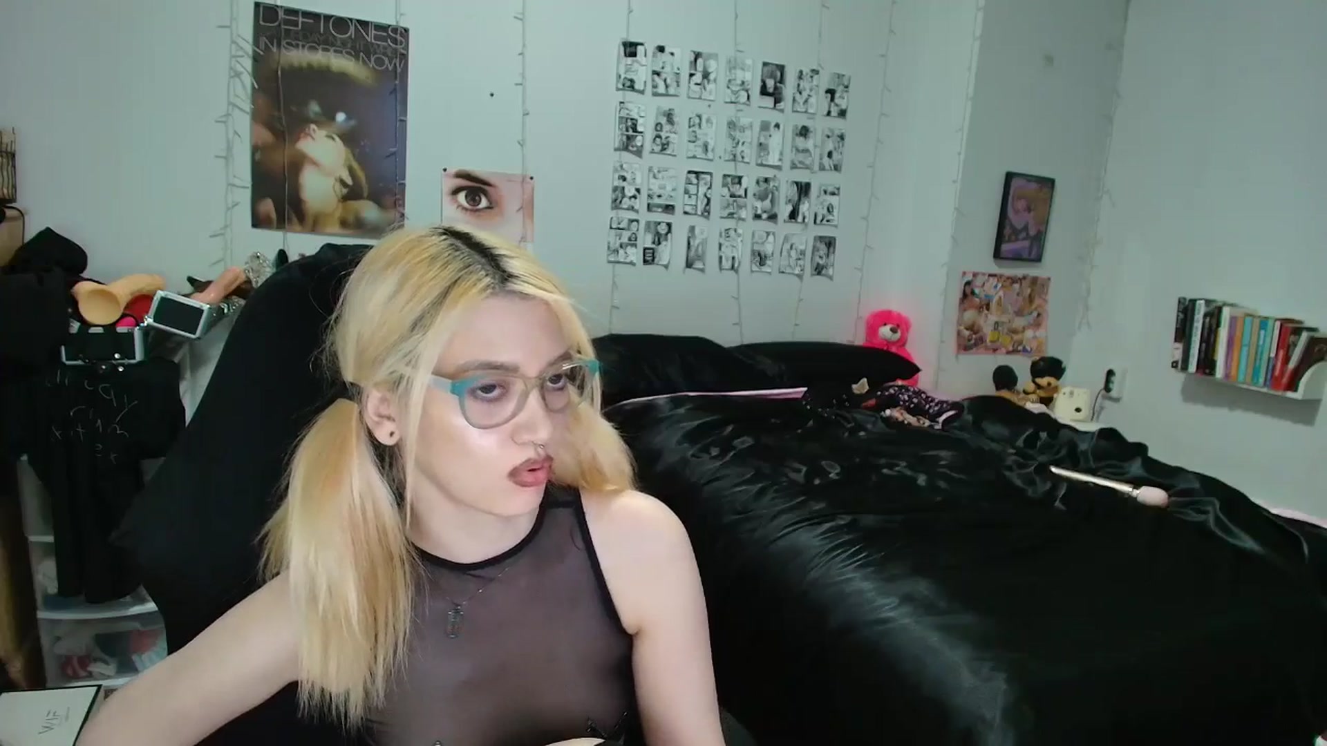 Gallery image thumbnail from AnnaTame's myfreecams stream on, 04/25/2026, 09:22 image 8 of 20