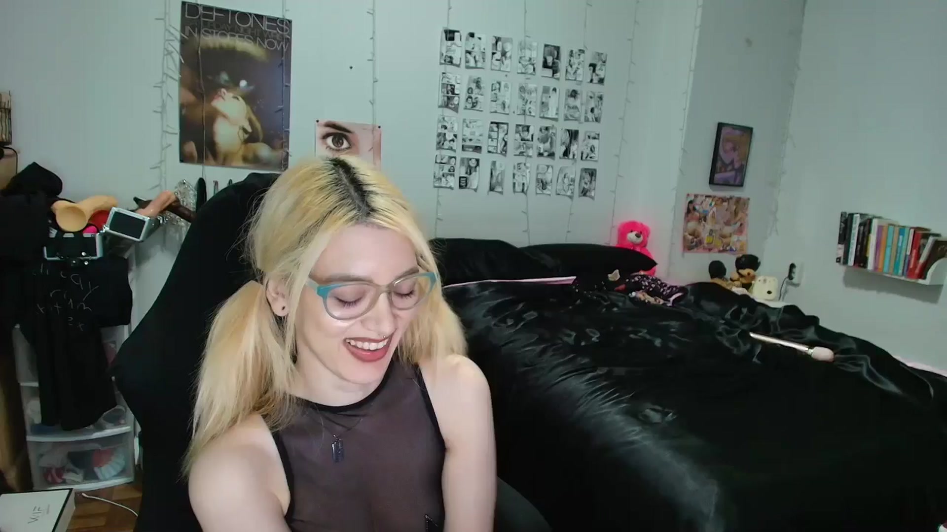 Gallery image thumbnail from AnnaTame's myfreecams stream on, 04/25/2026, 09:22 image 12 of 20