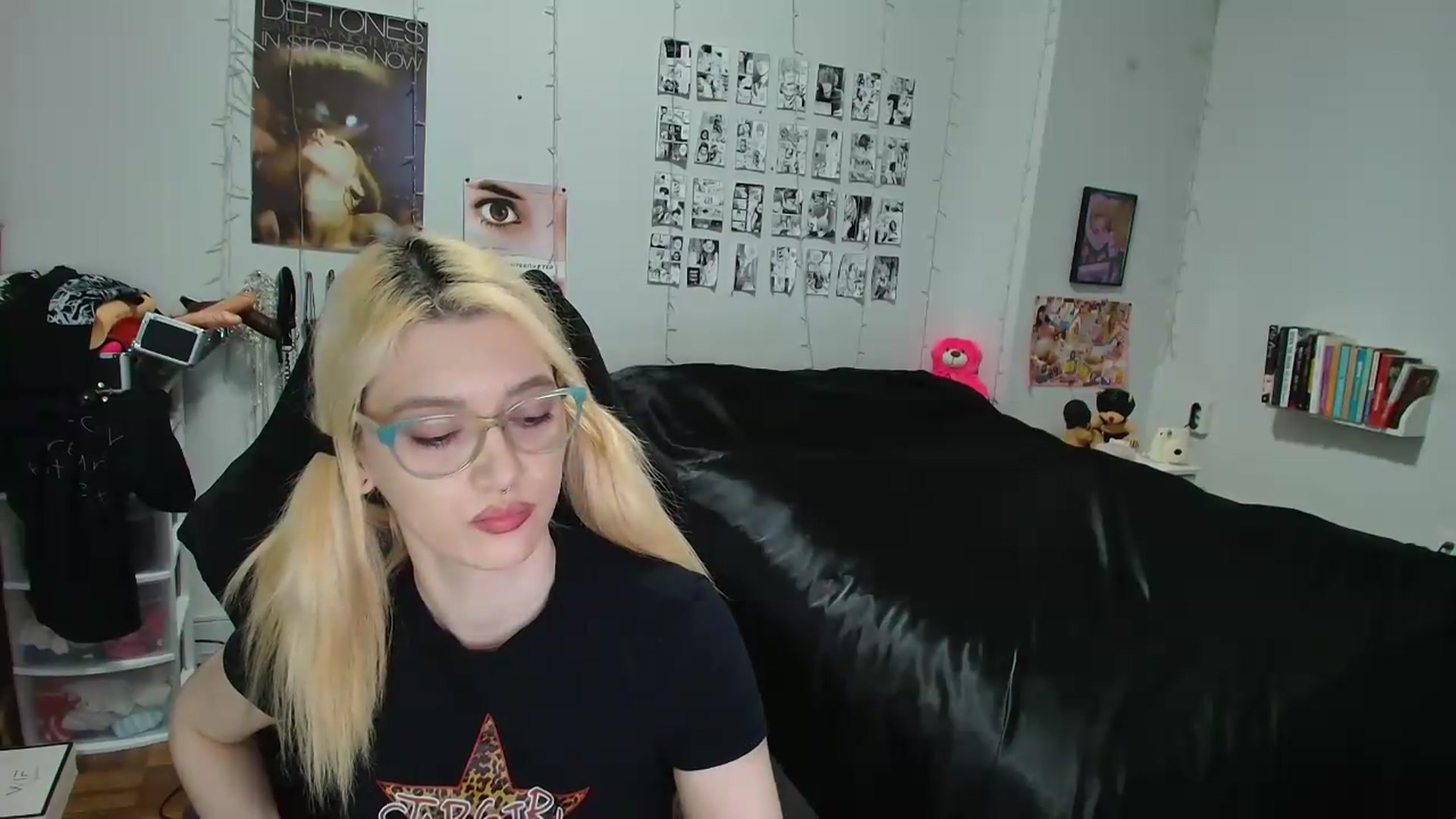 Gallery image thumbnail from AnnaTame's myfreecams stream on, 04/29/2026, 05:16 image 4 of 20