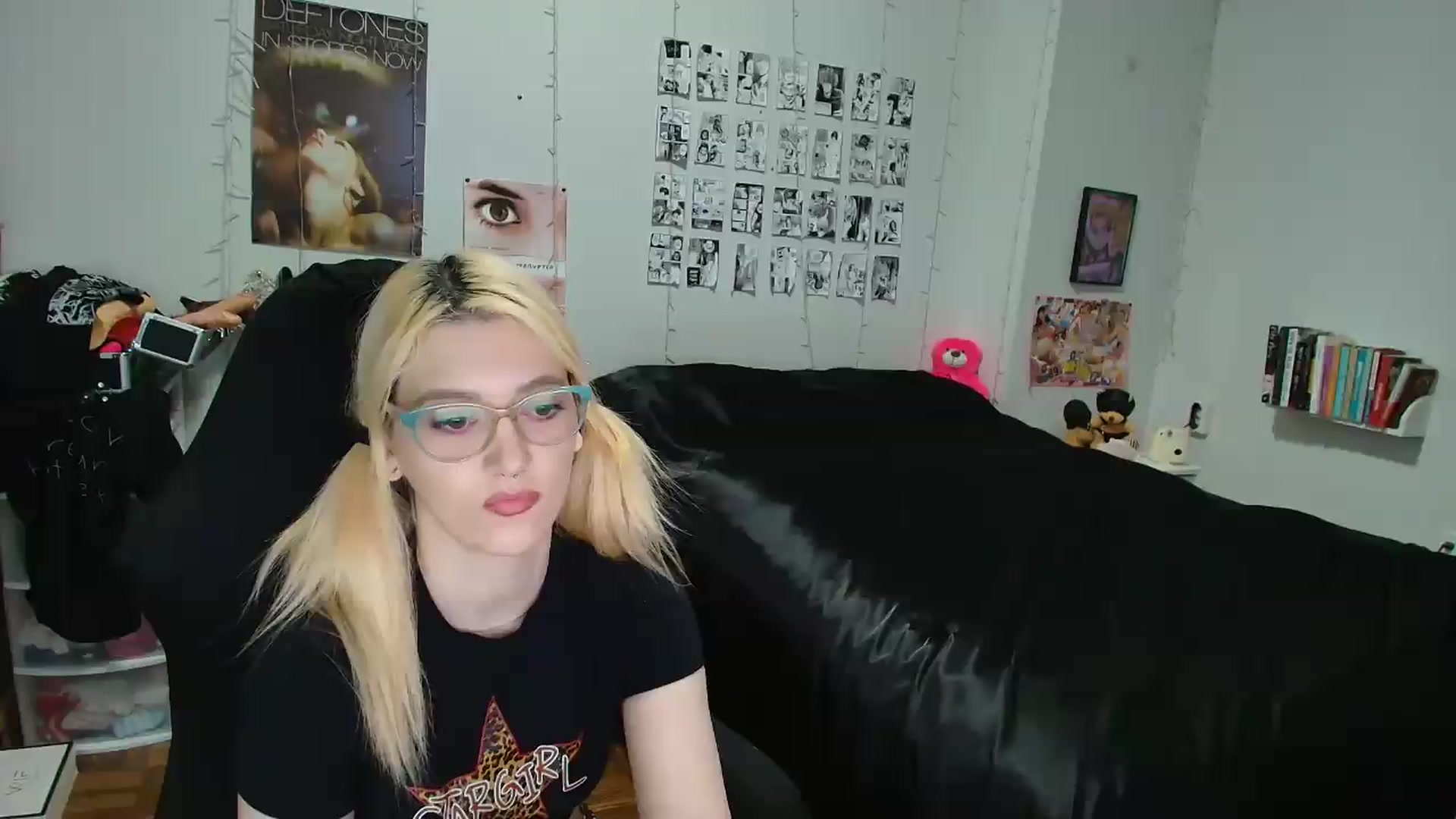 Gallery image thumbnail from AnnaTame's myfreecams stream on, 04/29/2026, 05:16 image 16 of 20