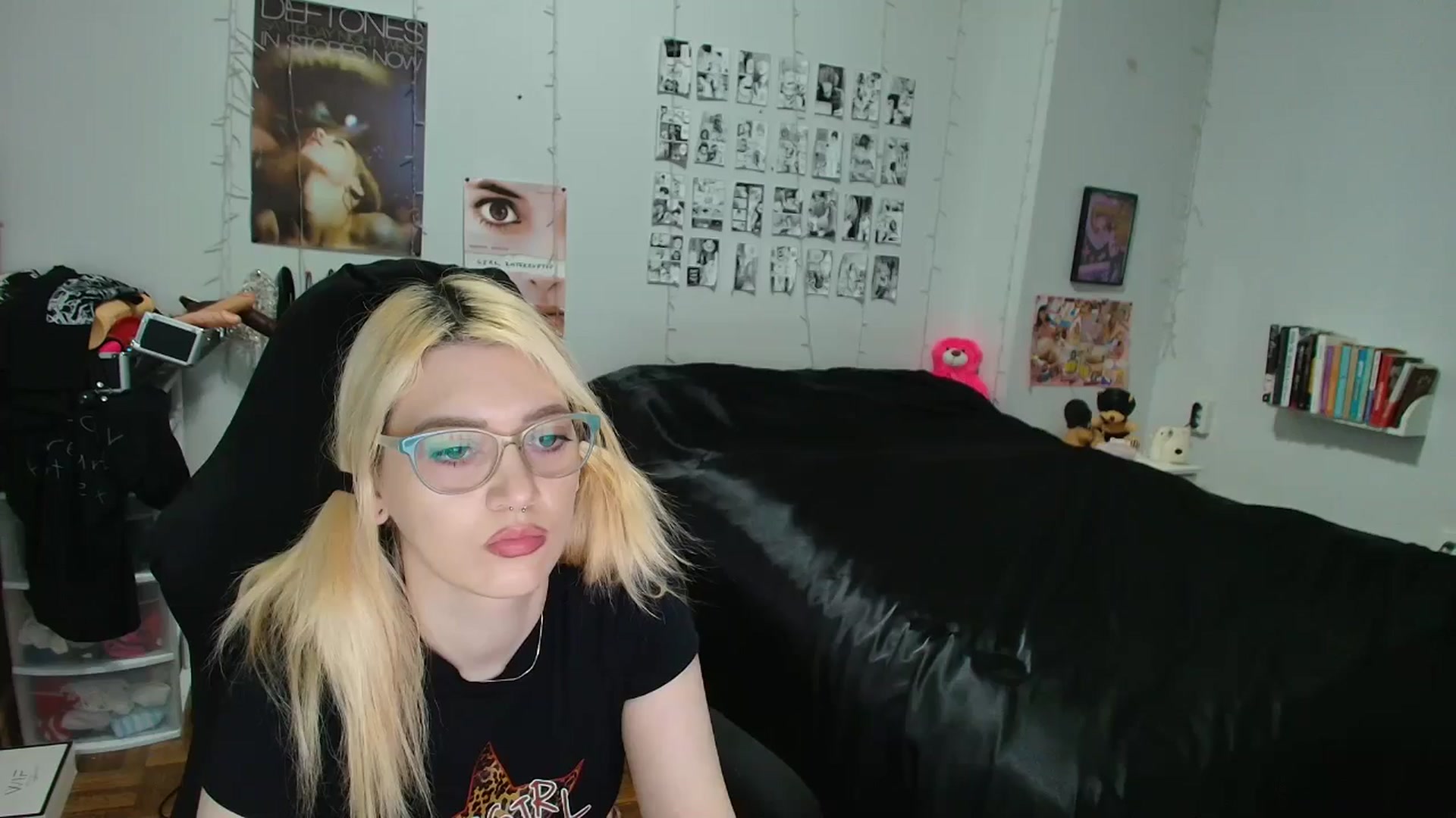 Gallery image thumbnail from AnnaTame's myfreecams stream on, 04/29/2026, 05:54 image 6 of 20