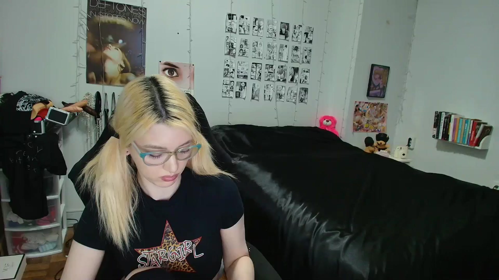 Gallery image thumbnail from AnnaTame's myfreecams stream on, 04/29/2026, 05:54 image 16 of 20