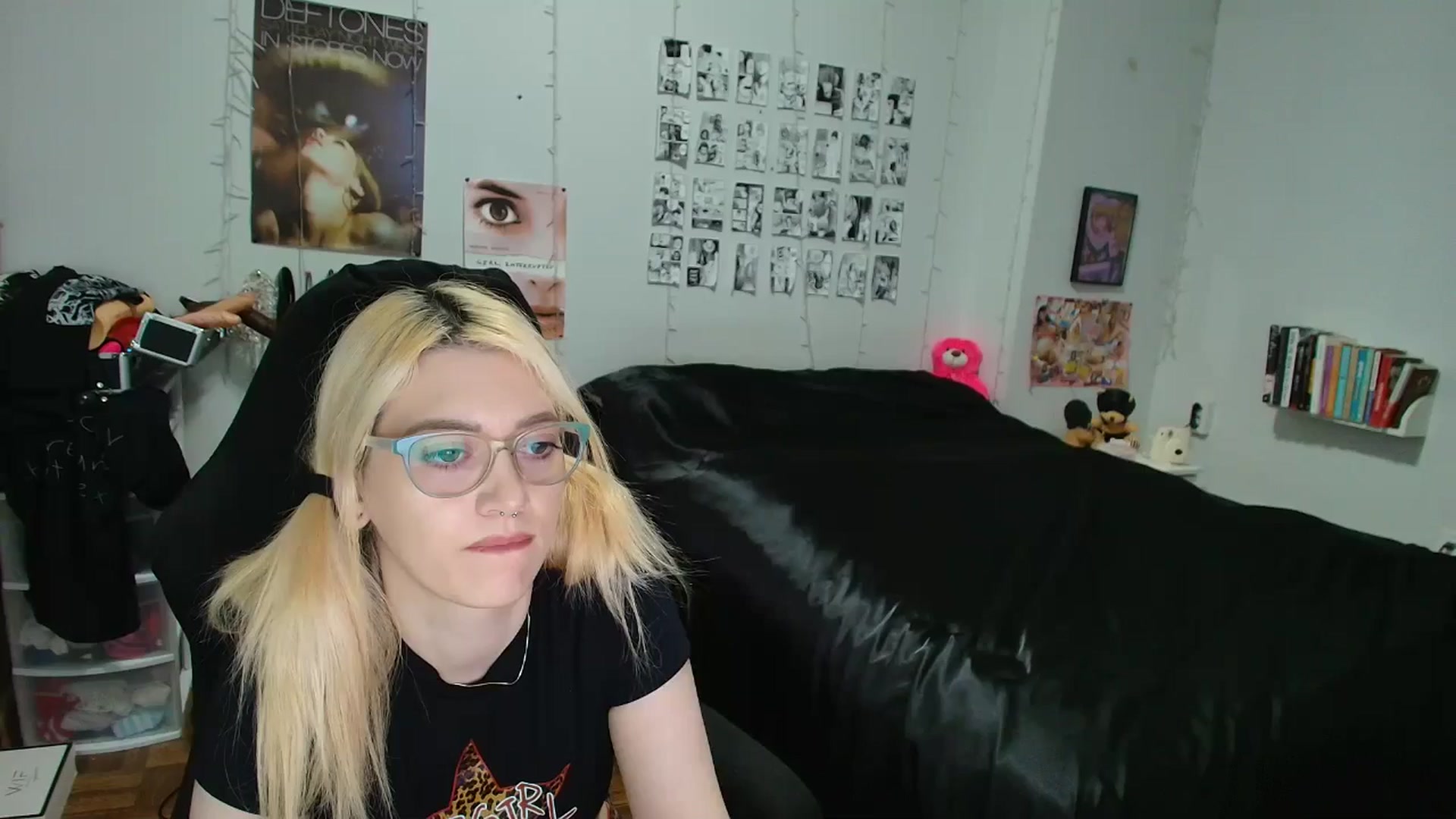 Gallery image thumbnail from AnnaTame's myfreecams stream on, 04/29/2026, 05:54 image 3 of 20