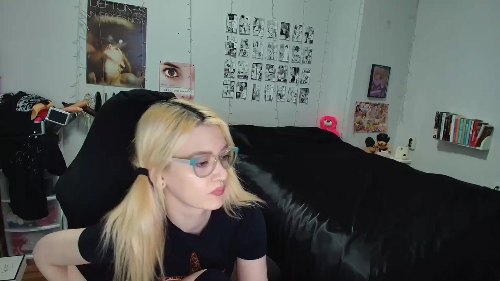 Gallery image thumbnail from AnnaTame's myfreecams stream on, 04/29/2026, 05:54 image 12 of 20