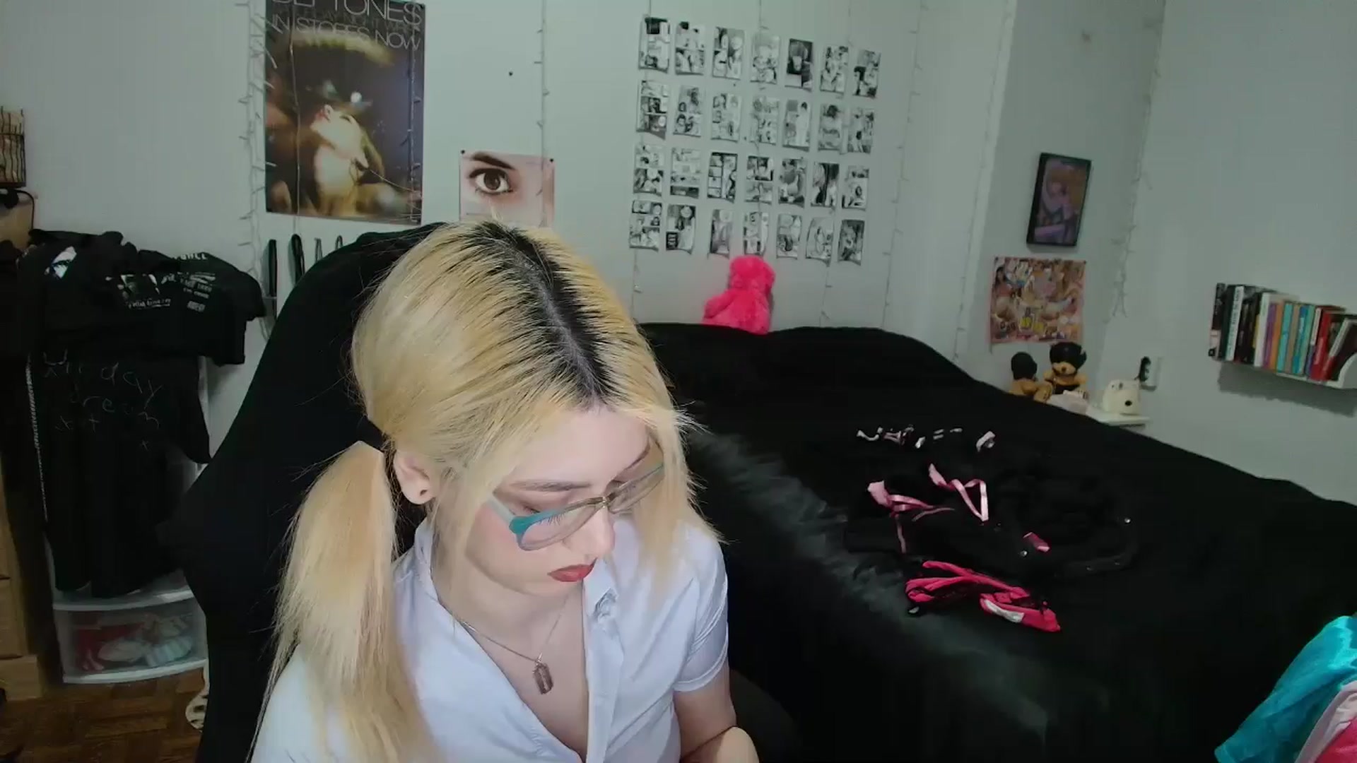 Gallery image thumbnail from AnnaTame's myfreecams stream on, 05/01/2026, 03:44 image 20 of 20