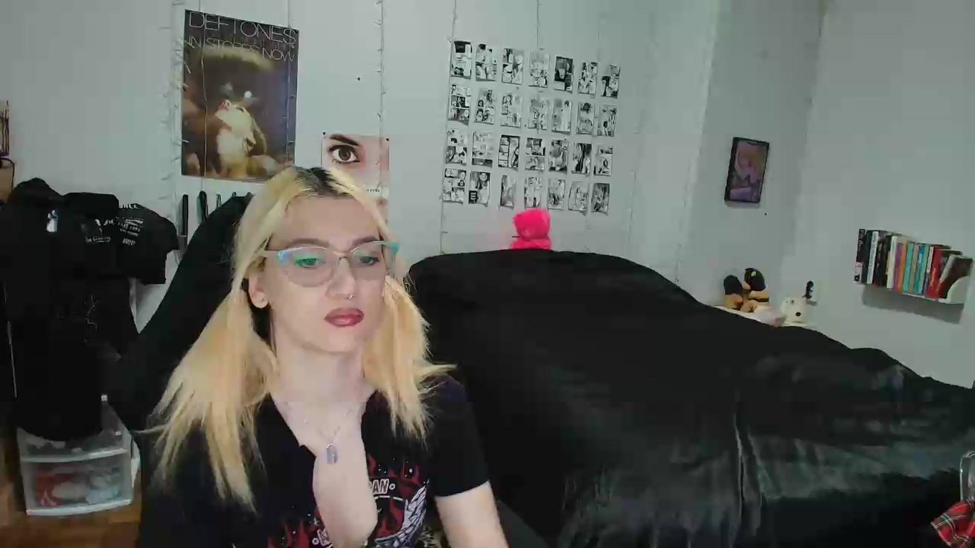 Gallery image thumbnail from AnnaTame's myfreecams stream on, 05/03/2026, 03:35 image 1 of 20