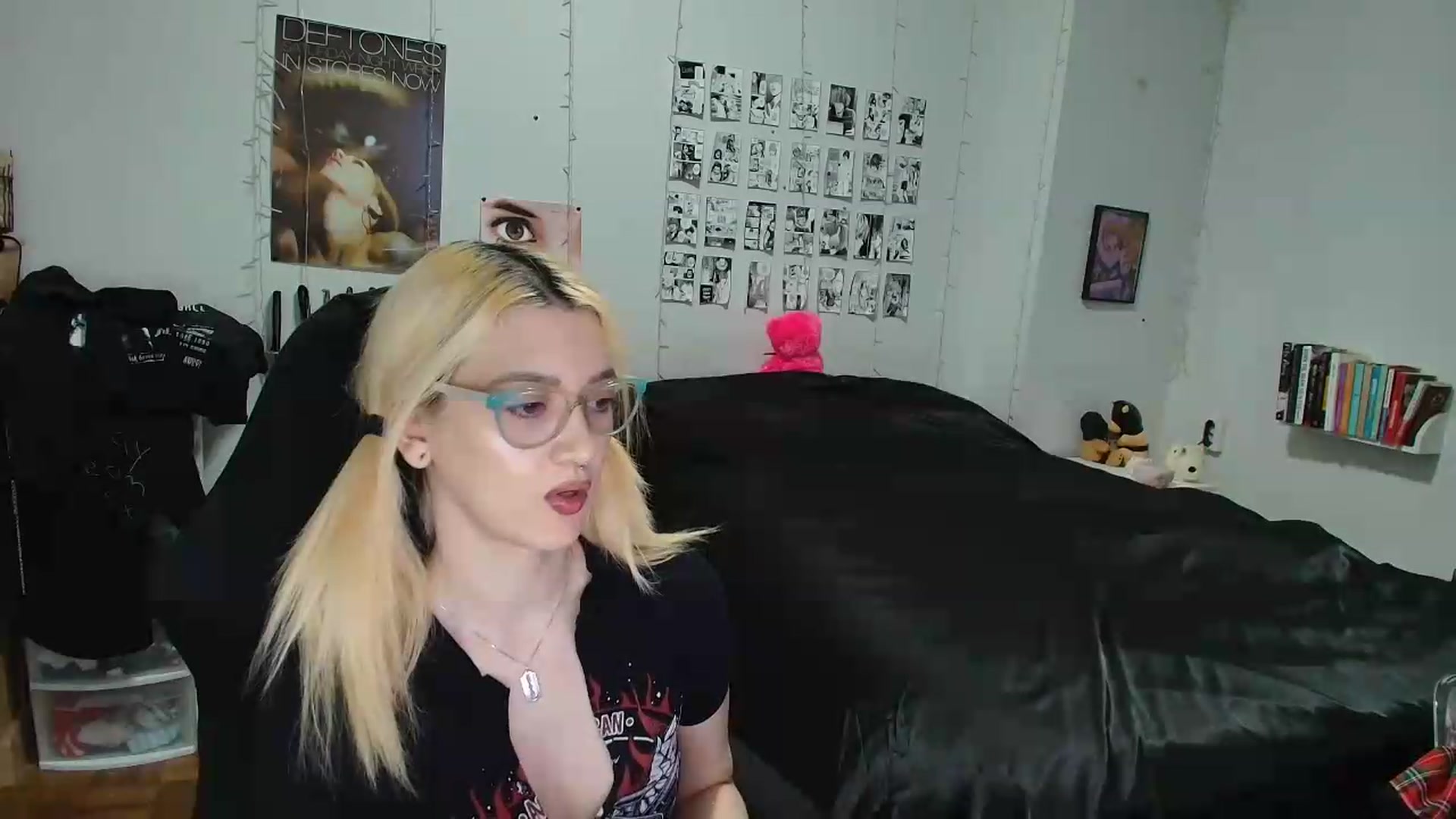 Gallery image thumbnail from AnnaTame's myfreecams stream on, 05/03/2026, 03:35 image 4 of 20