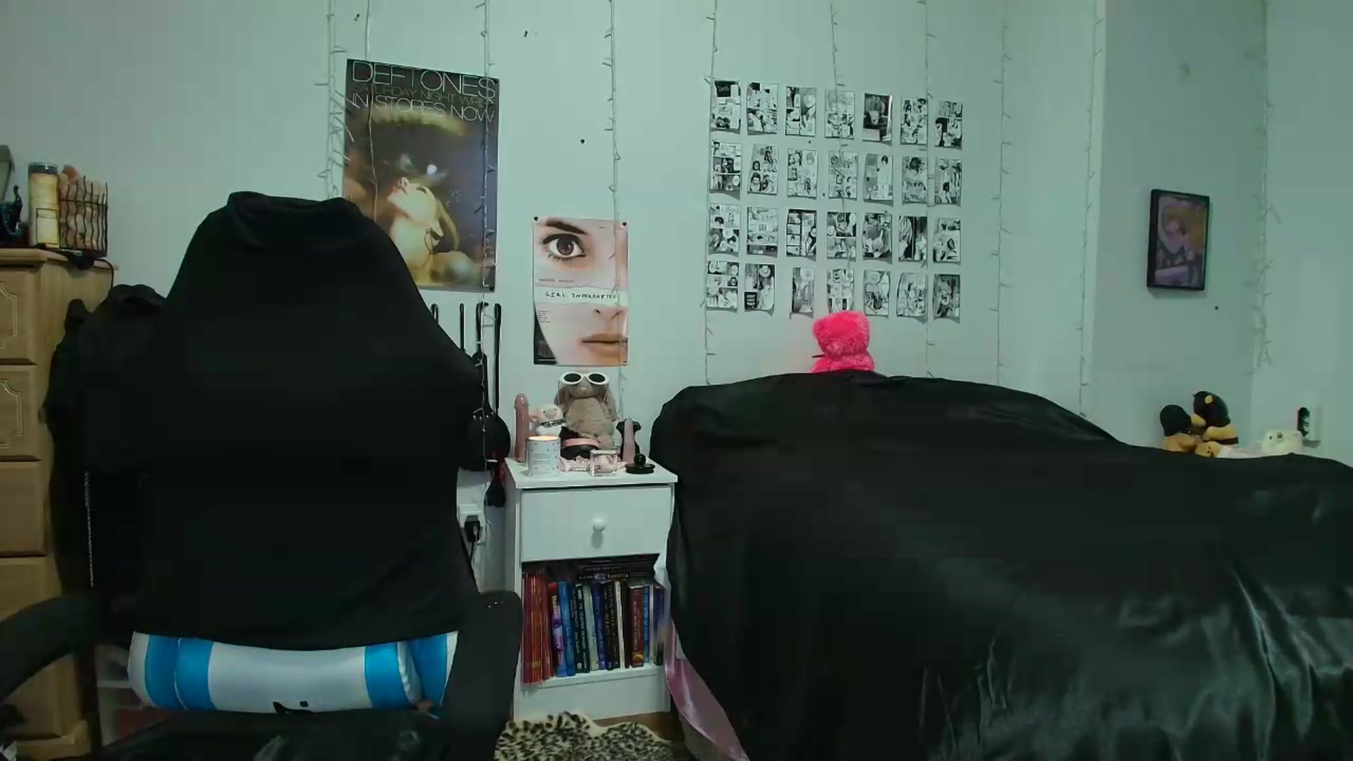 Gallery image thumbnail from AnnaTame's myfreecams stream on, 05/03/2026, 03:35 image 14 of 20