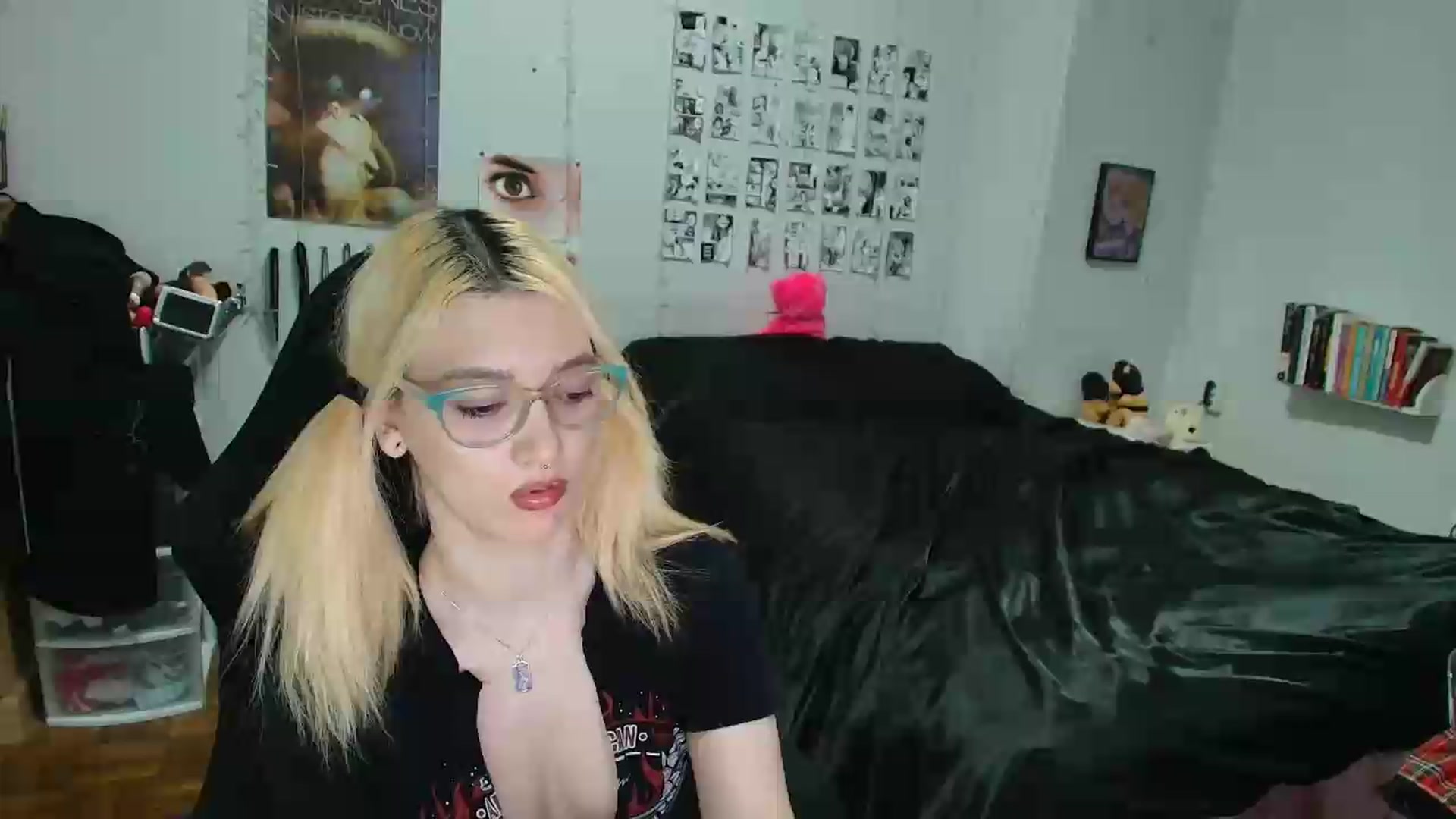 Gallery image thumbnail from AnnaTame's myfreecams stream on, 05/03/2026, 05:14 image 1 of 20