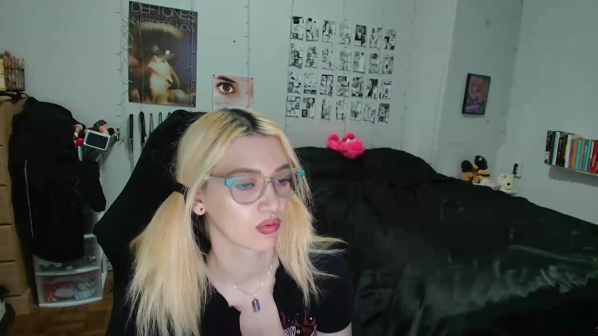 Gallery image thumbnail from AnnaTame's myfreecams stream on, 05/03/2026, 05:59 image 16 of 20