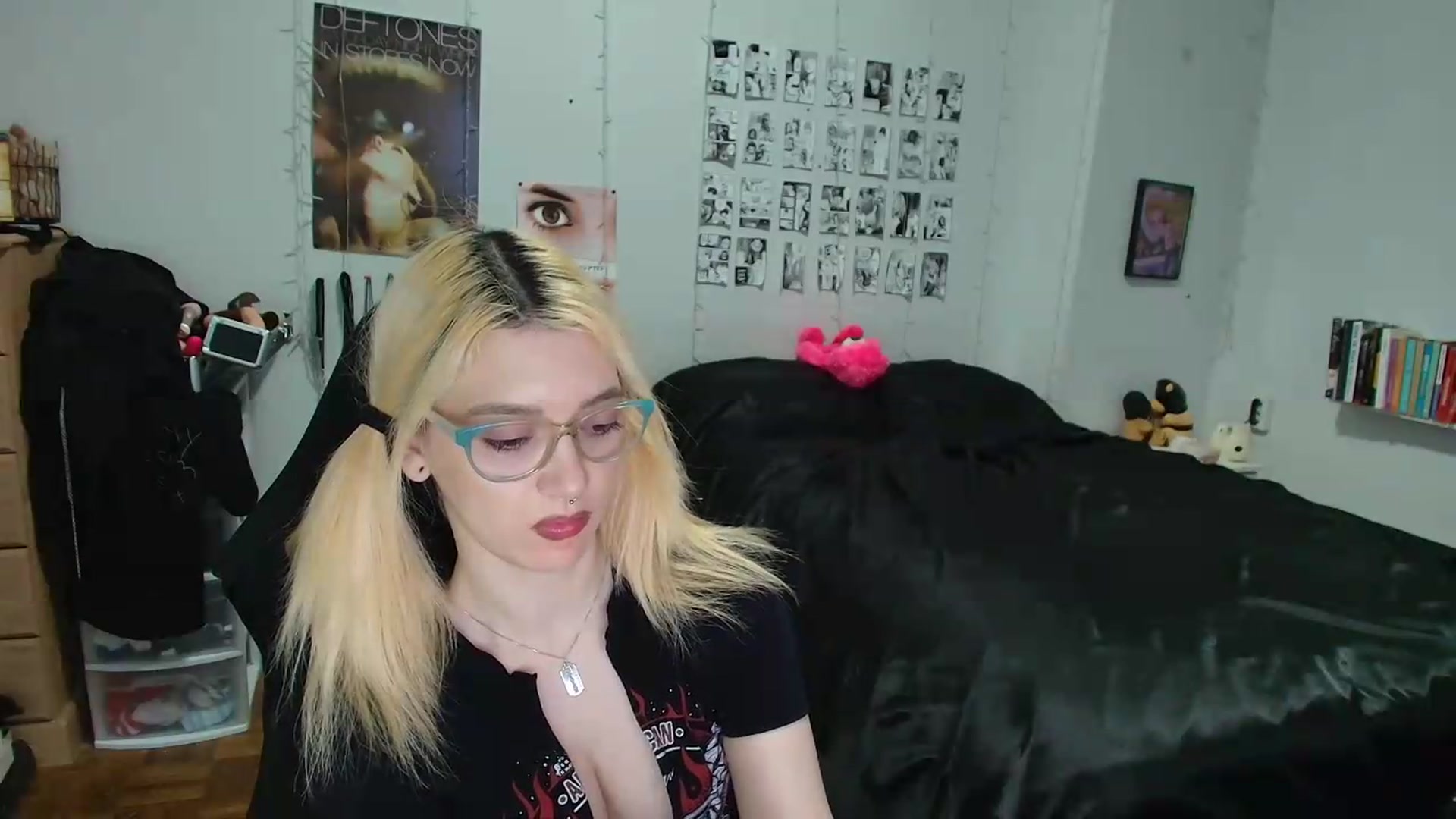Gallery image thumbnail from AnnaTame's myfreecams stream on, 05/03/2026, 05:59 image 13 of 20