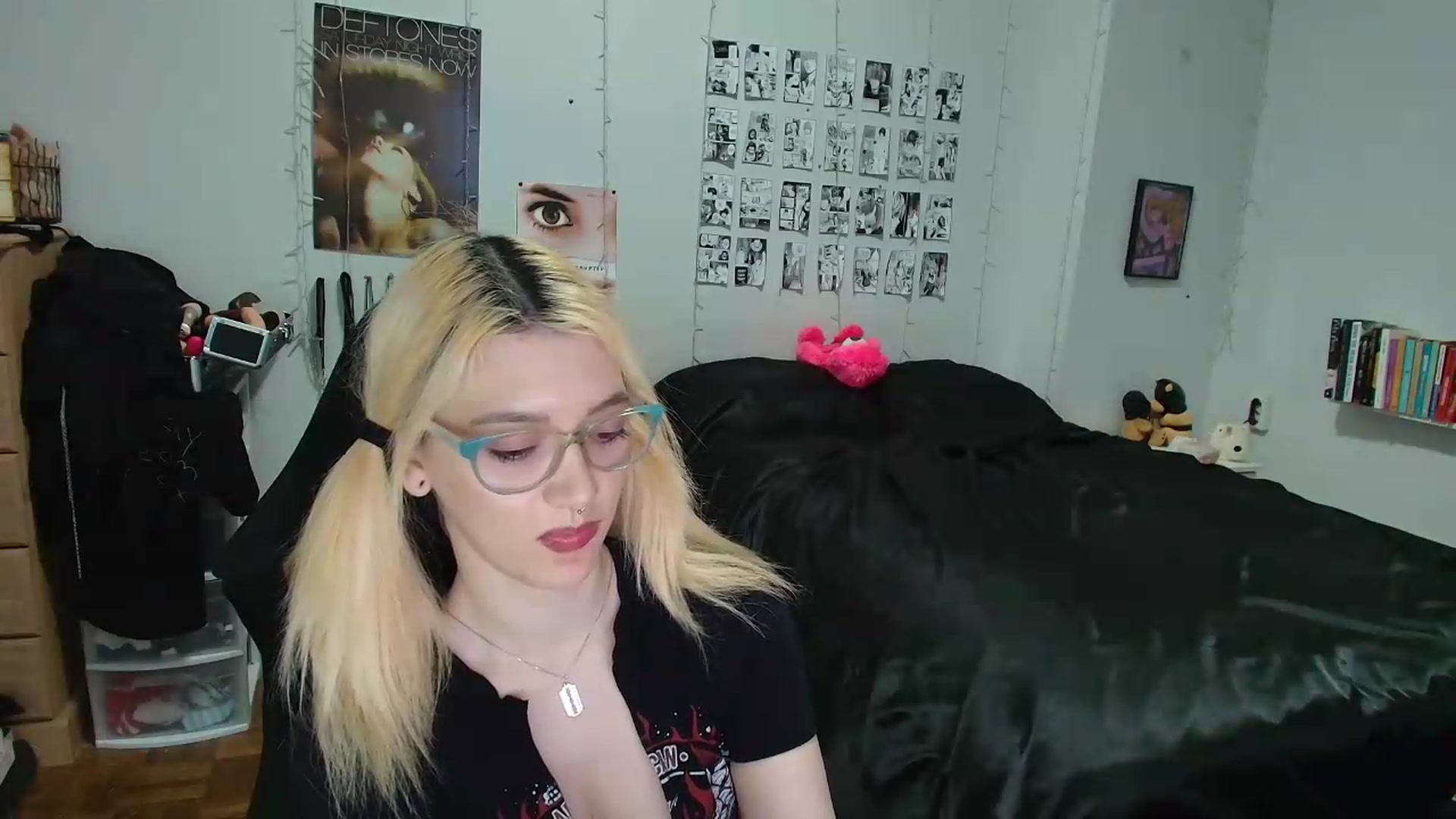 Gallery image thumbnail from AnnaTame's myfreecams stream on, 05/03/2026, 05:59 image 12 of 20