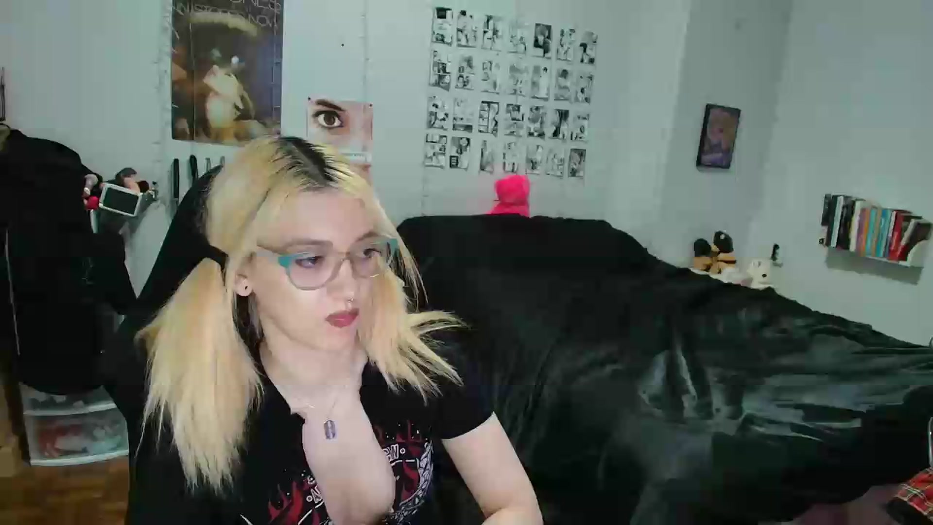 Gallery image thumbnail from AnnaTame's myfreecams stream on, 05/03/2026, 05:59 image 1 of 20