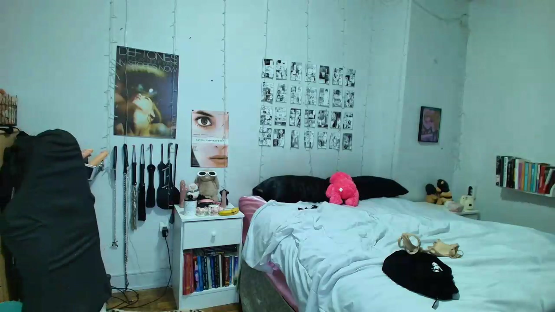 Gallery image thumbnail from AnnaTame's myfreecams stream on, 05/04/2026, 05:37 image 12 of 20