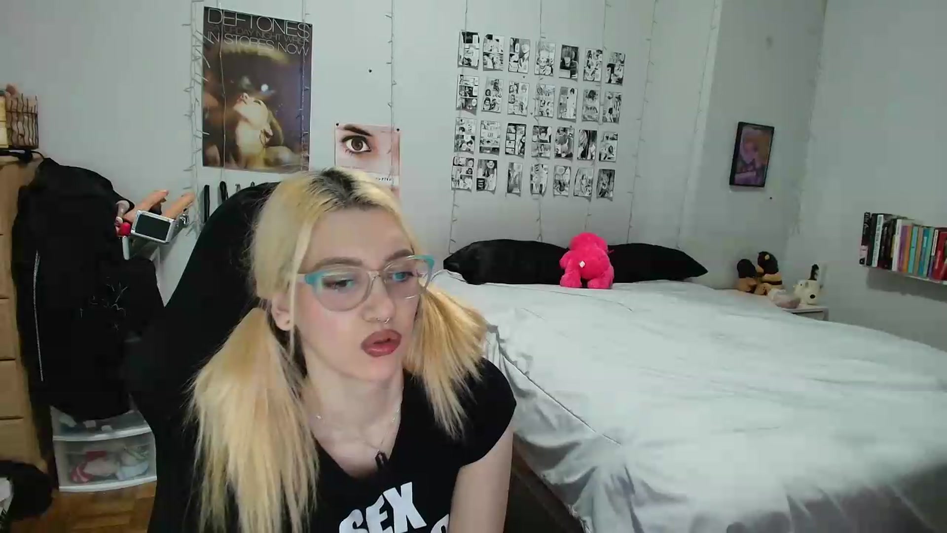 Gallery image thumbnail from AnnaTame's myfreecams stream on, 05/04/2026, 05:37 image 6 of 20