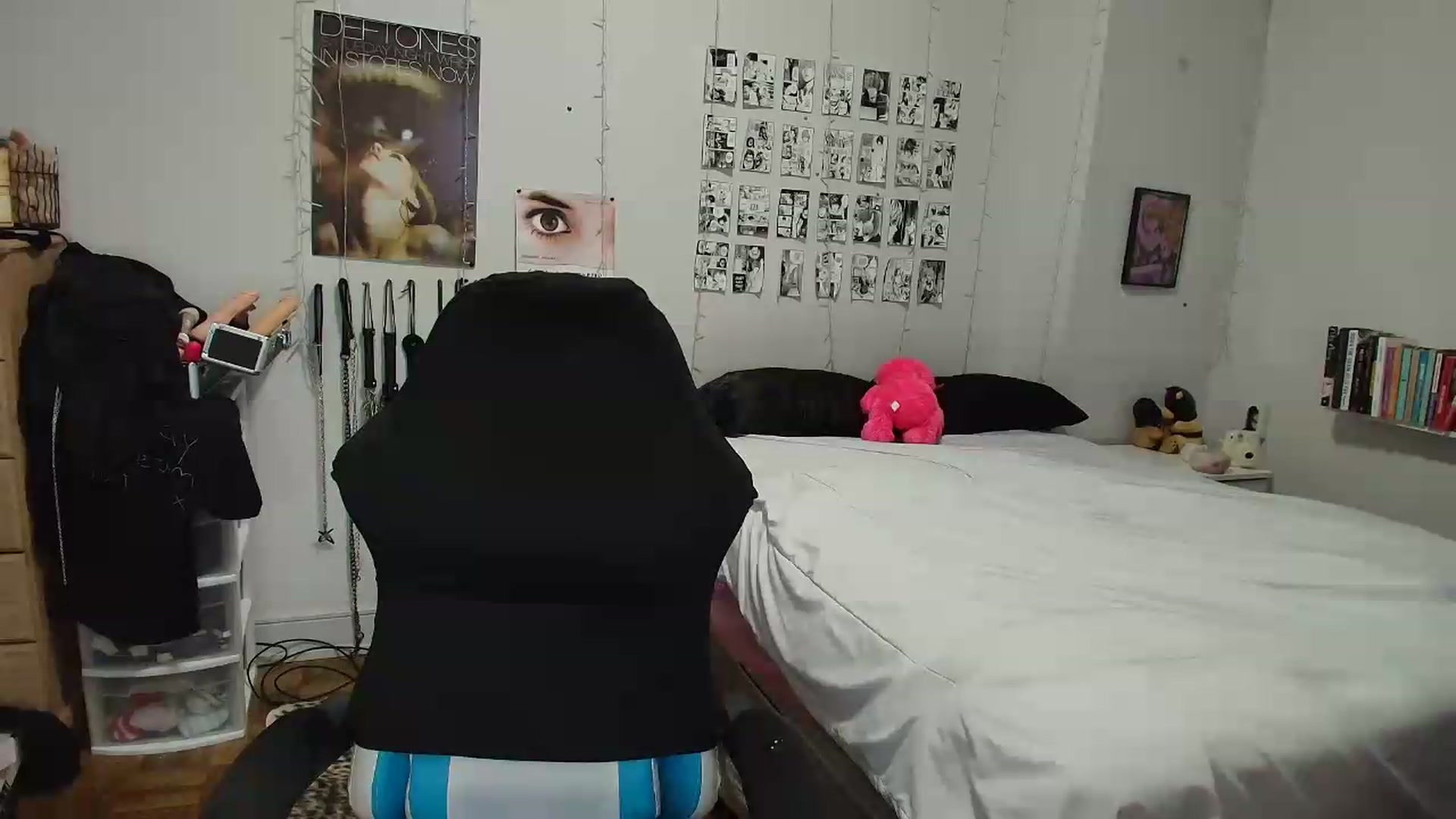 Gallery image thumbnail from AnnaTame's myfreecams stream on, 05/04/2026, 05:37 image 4 of 20