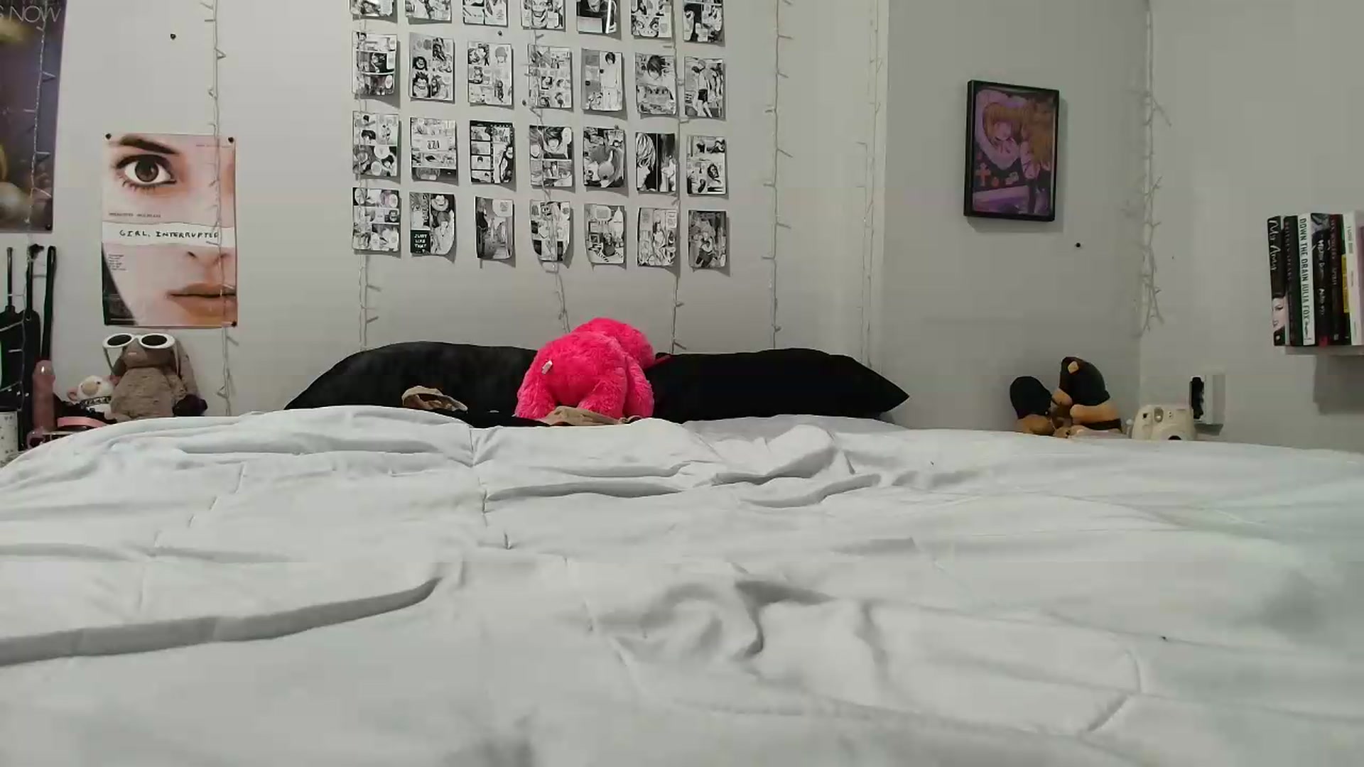 Gallery image thumbnail from AnnaTame's myfreecams stream on, 05/04/2026, 05:37 image 19 of 20
