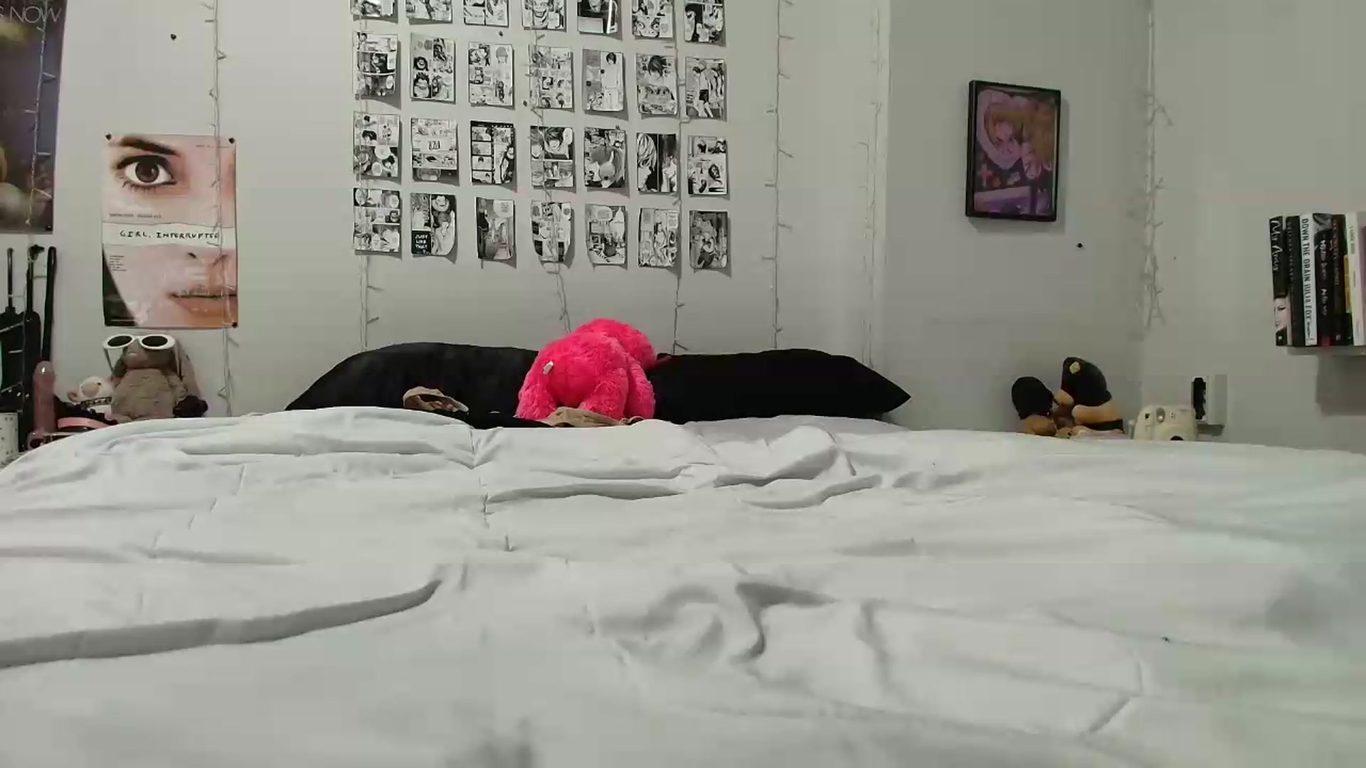 Gallery image thumbnail from AnnaTame's myfreecams stream on, 05/04/2026, 05:37 image 17 of 20