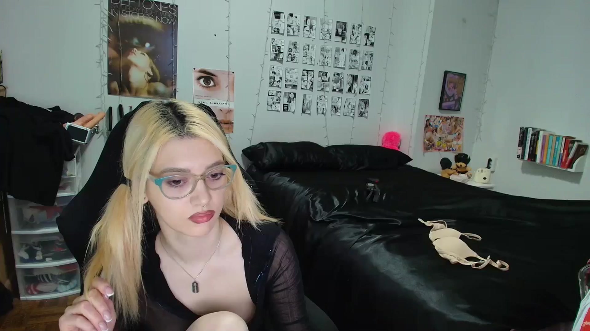 Gallery image thumbnail from AnnaTame's myfreecams stream on, 05/05/2026, 04:24 image 1 of 20