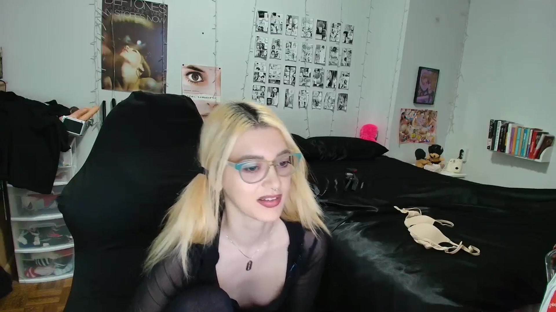 Gallery image thumbnail from AnnaTame's myfreecams stream on, 05/05/2026, 04:24 image 10 of 20