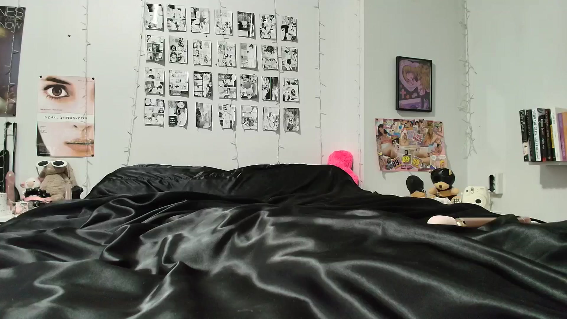 Gallery image thumbnail from AnnaTame's myfreecams stream on, 05/06/2026, 08:46 image 13 of 20
