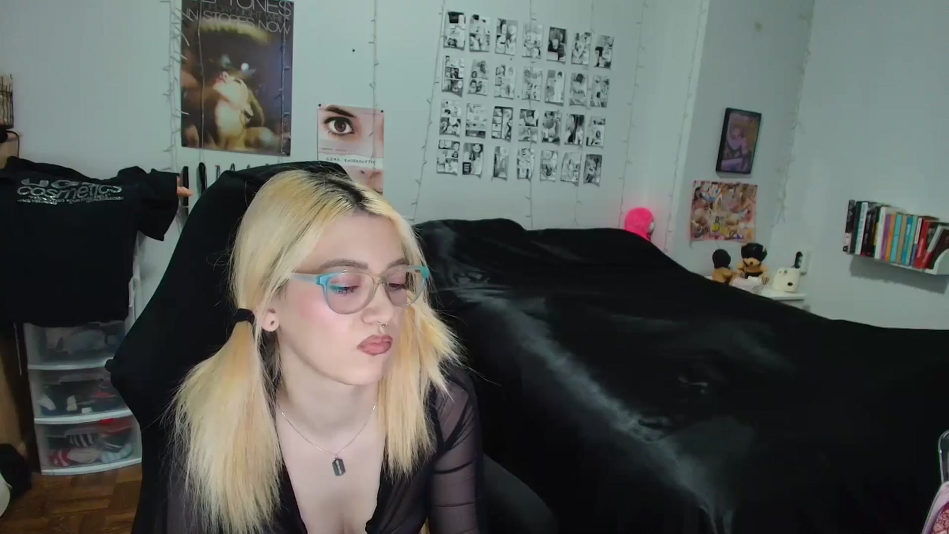 Gallery image thumbnail from AnnaTame's myfreecams stream on, 05/07/2026, 08:48 image 18 of 20