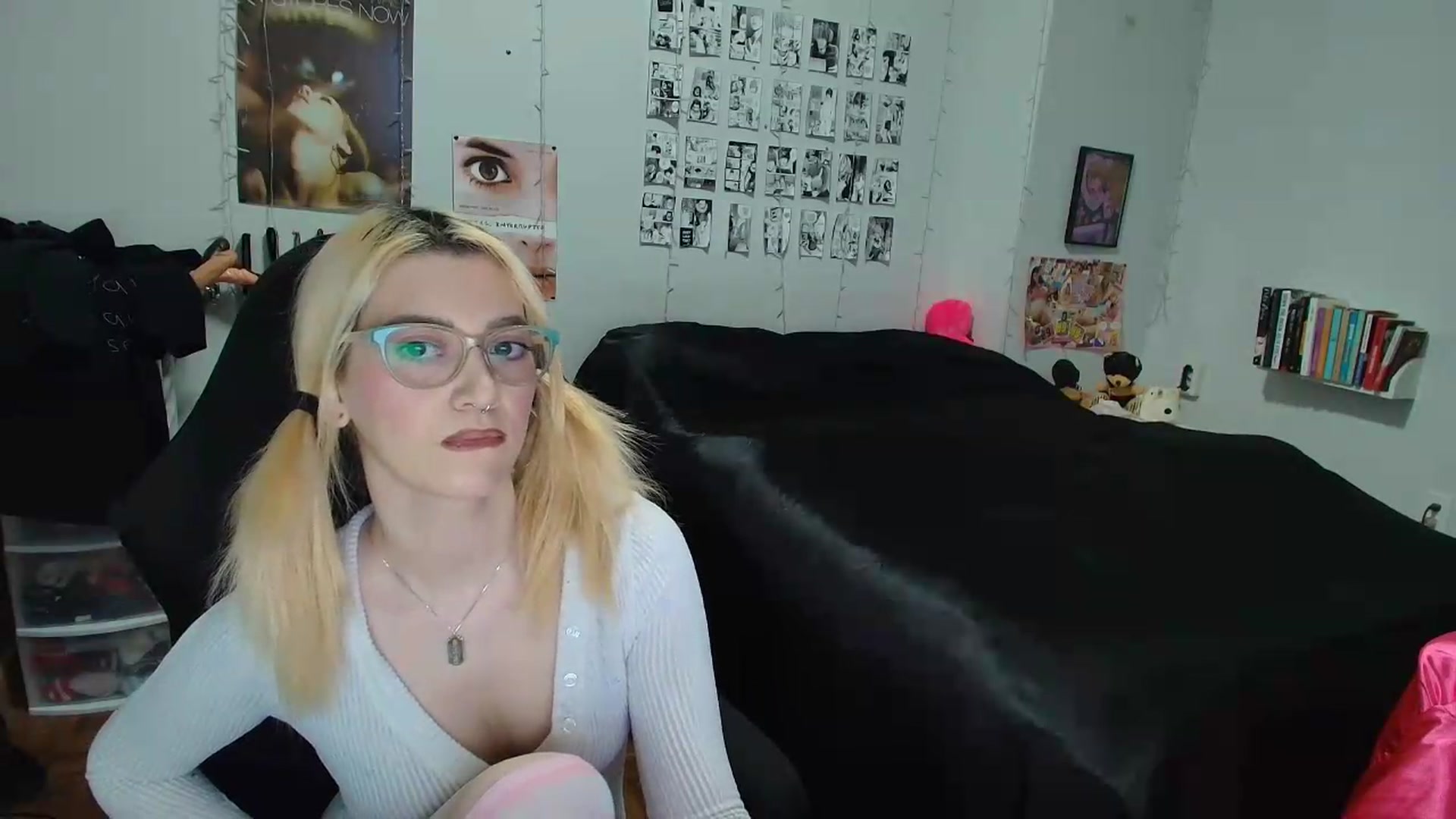 Gallery image thumbnail from AnnaTame's myfreecams stream on, 05/12/2026, 04:30 image 11 of 20