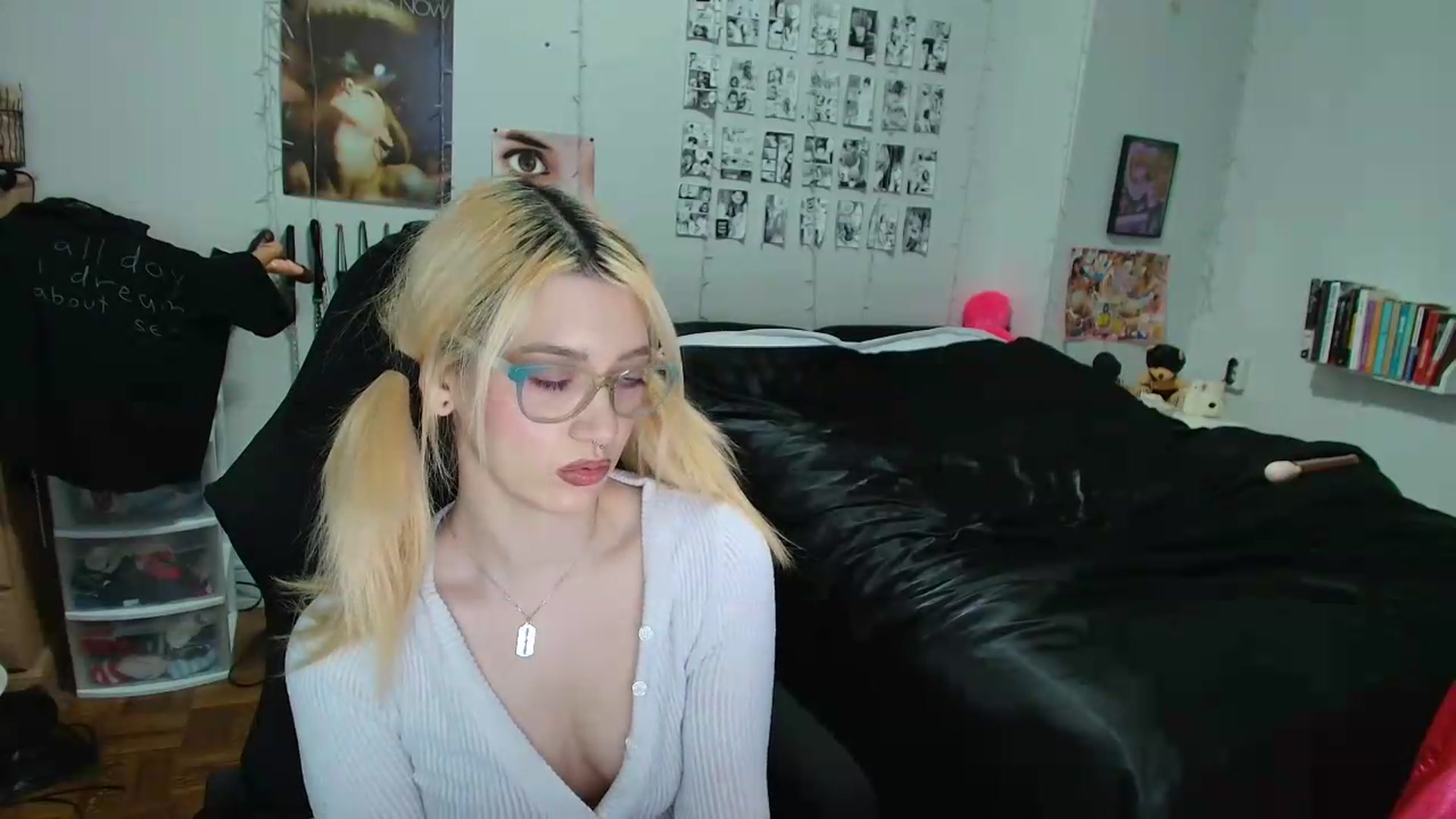 Gallery image thumbnail from AnnaTame's myfreecams stream on, 05/12/2026, 08:59 image 7 of 20