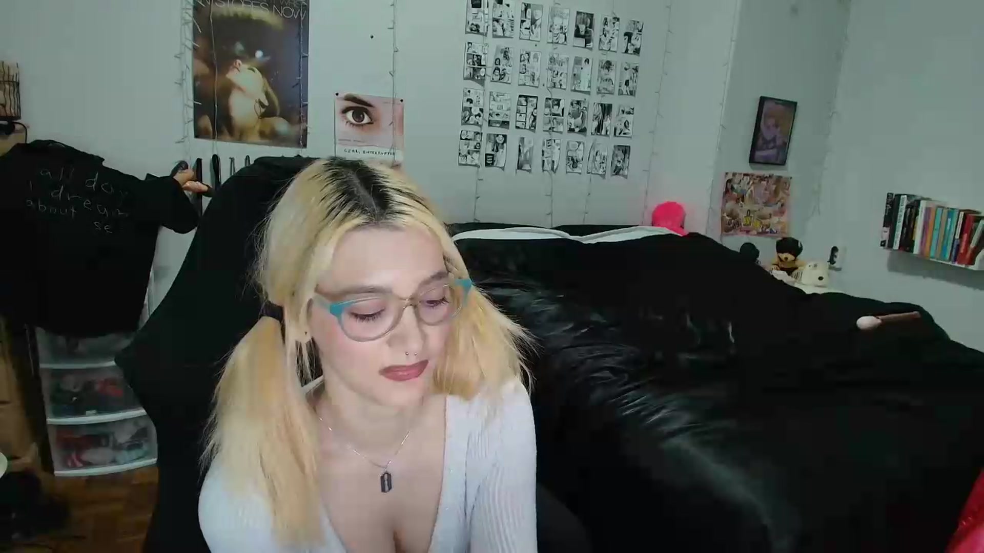 Gallery image thumbnail from AnnaTame's myfreecams stream on, 05/12/2026, 08:59 image 9 of 20