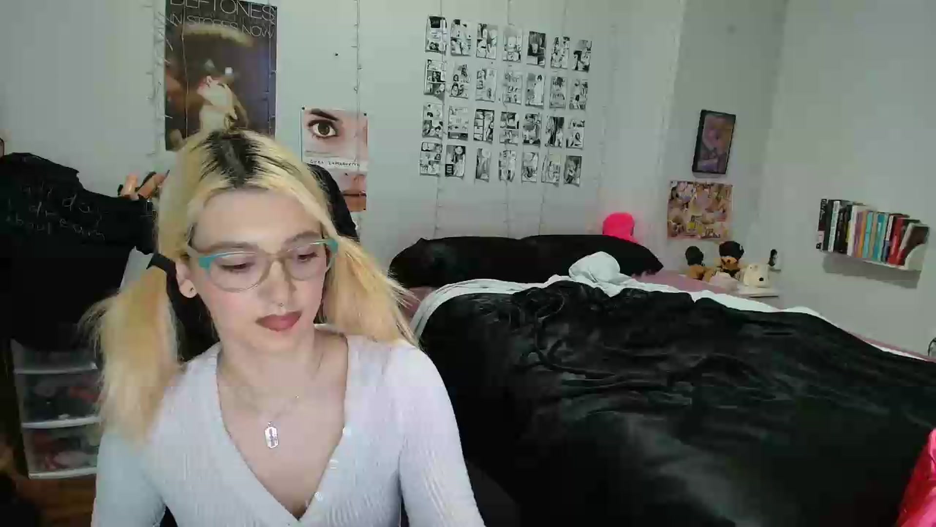 Gallery image thumbnail from AnnaTame's myfreecams stream on, 05/12/2026, 09:36 image 1 of 20