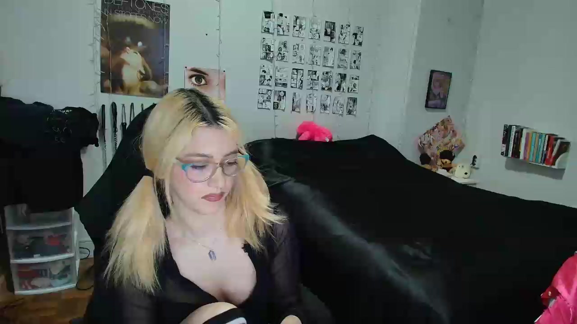 Gallery image thumbnail from AnnaTame's myfreecams stream on, 05/13/2026, 06:45 image 1 of 20