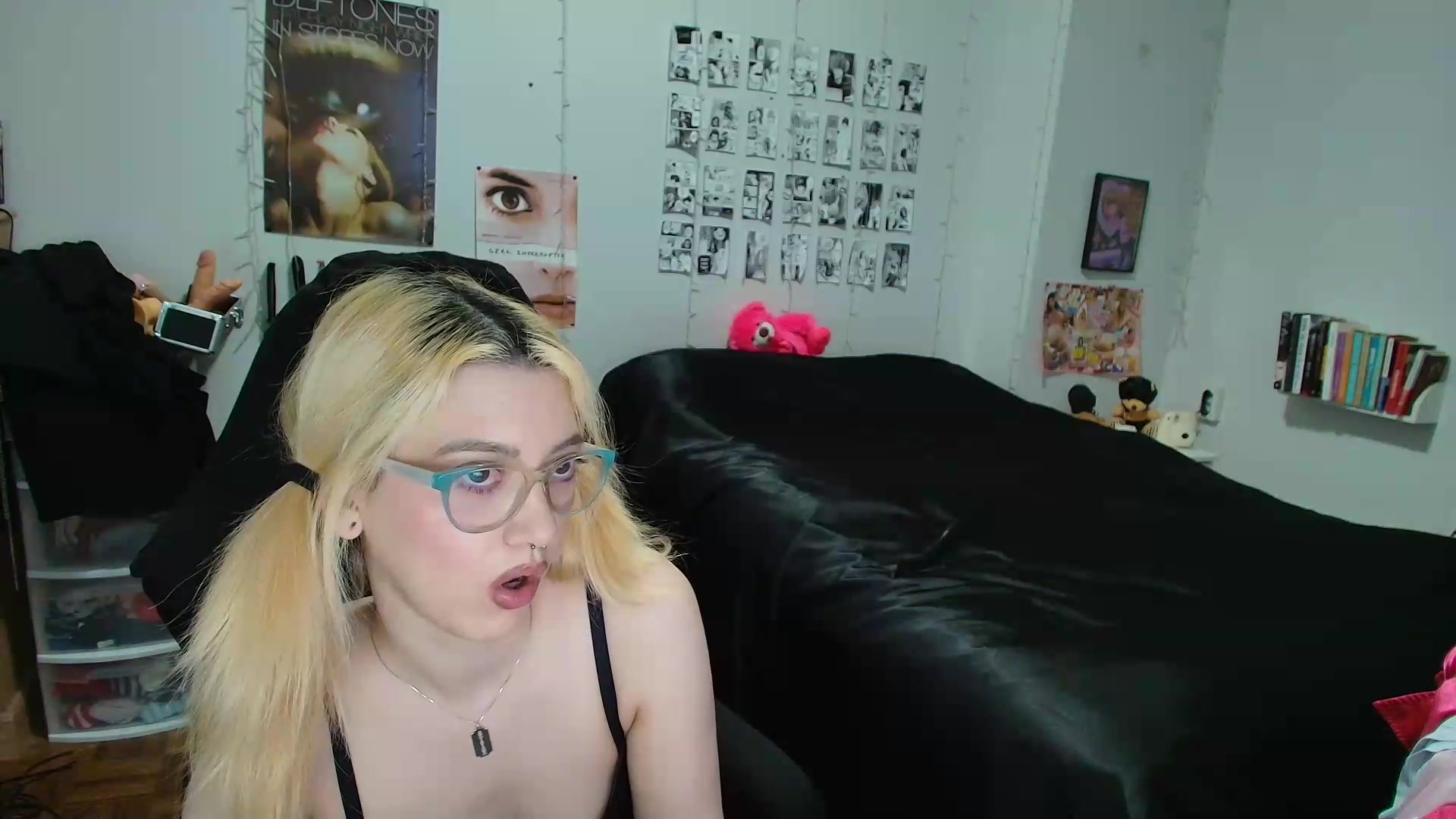 Gallery image thumbnail from AnnaTame's myfreecams stream on, 05/13/2026, 08:37 image 20 of 20