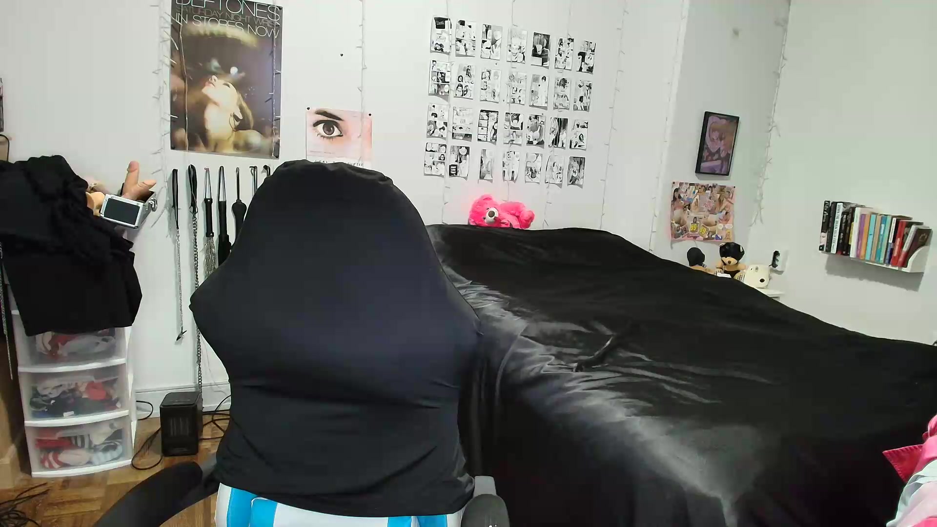 Gallery image thumbnail from AnnaTame's myfreecams stream on, 05/13/2026, 08:37 image 19 of 20