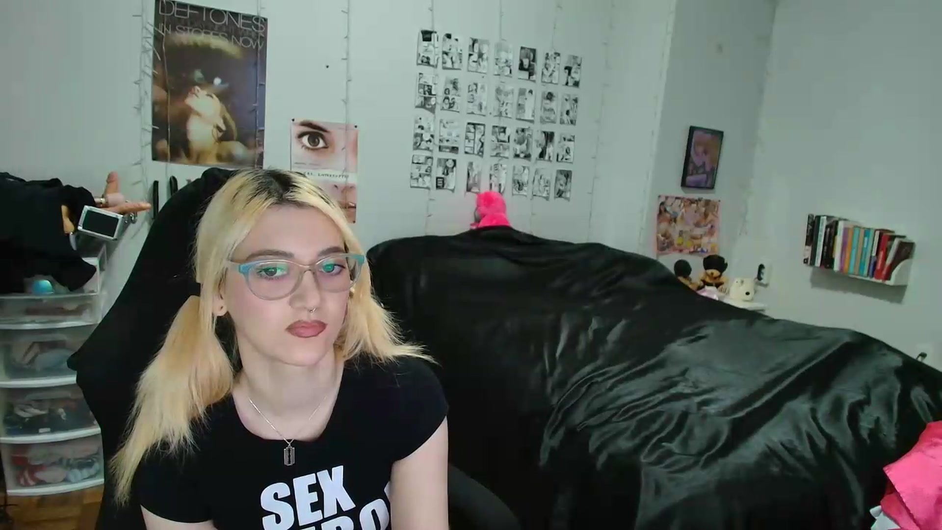 Gallery image thumbnail from AnnaTame's myfreecams stream on, 05/15/2026, 06:07 image 18 of 20