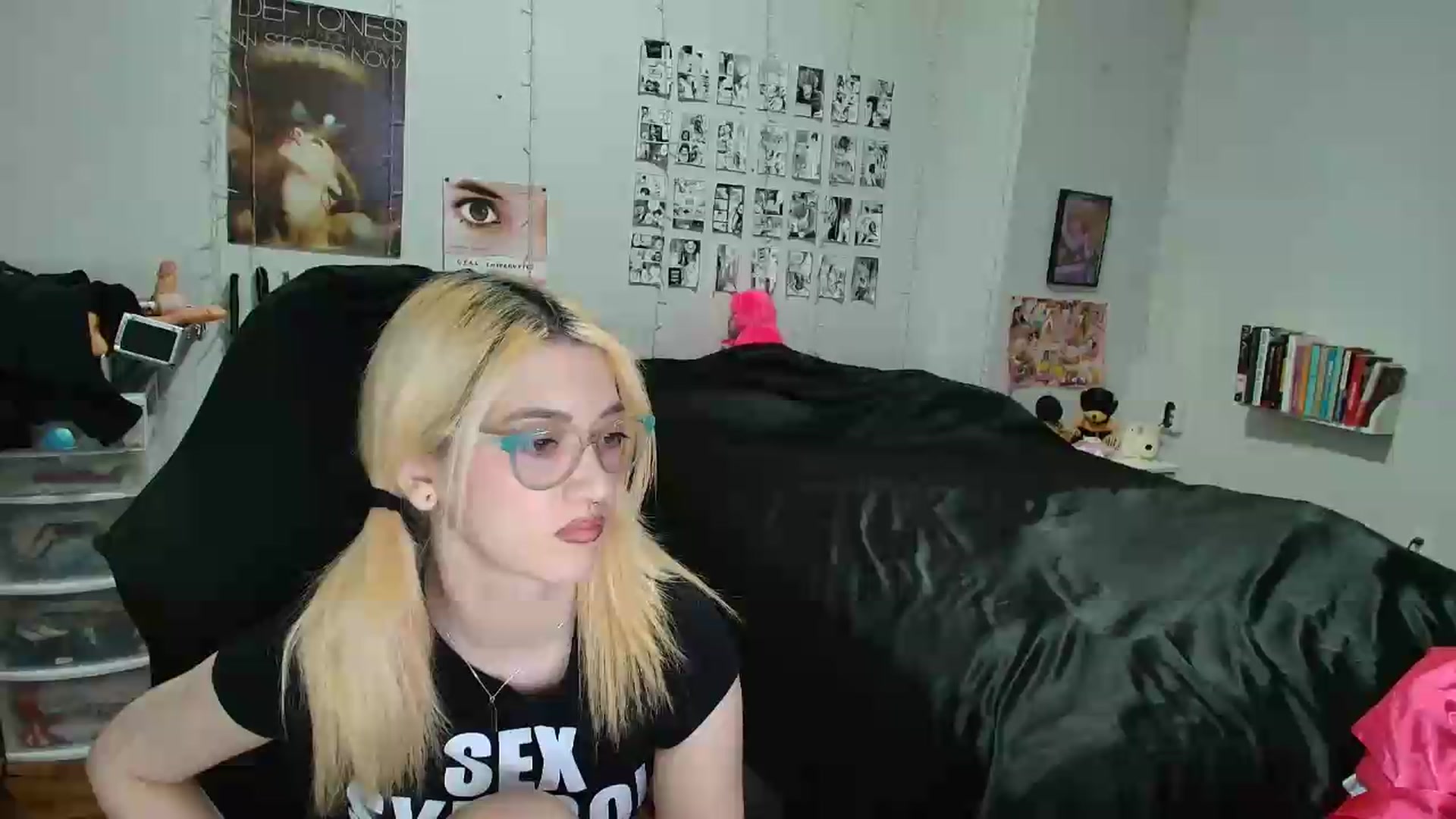 Gallery image thumbnail from AnnaTame's myfreecams stream on, 05/15/2026, 06:07 image 1 of 20