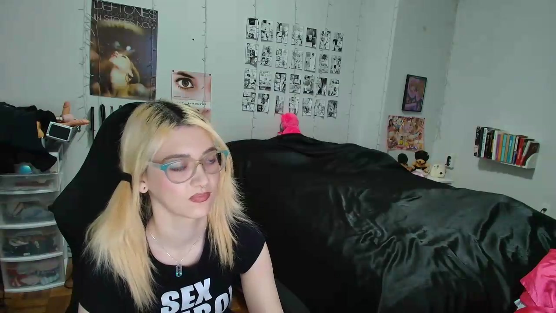 Gallery image thumbnail from AnnaTame's myfreecams stream on, 05/15/2026, 06:07 image 13 of 20