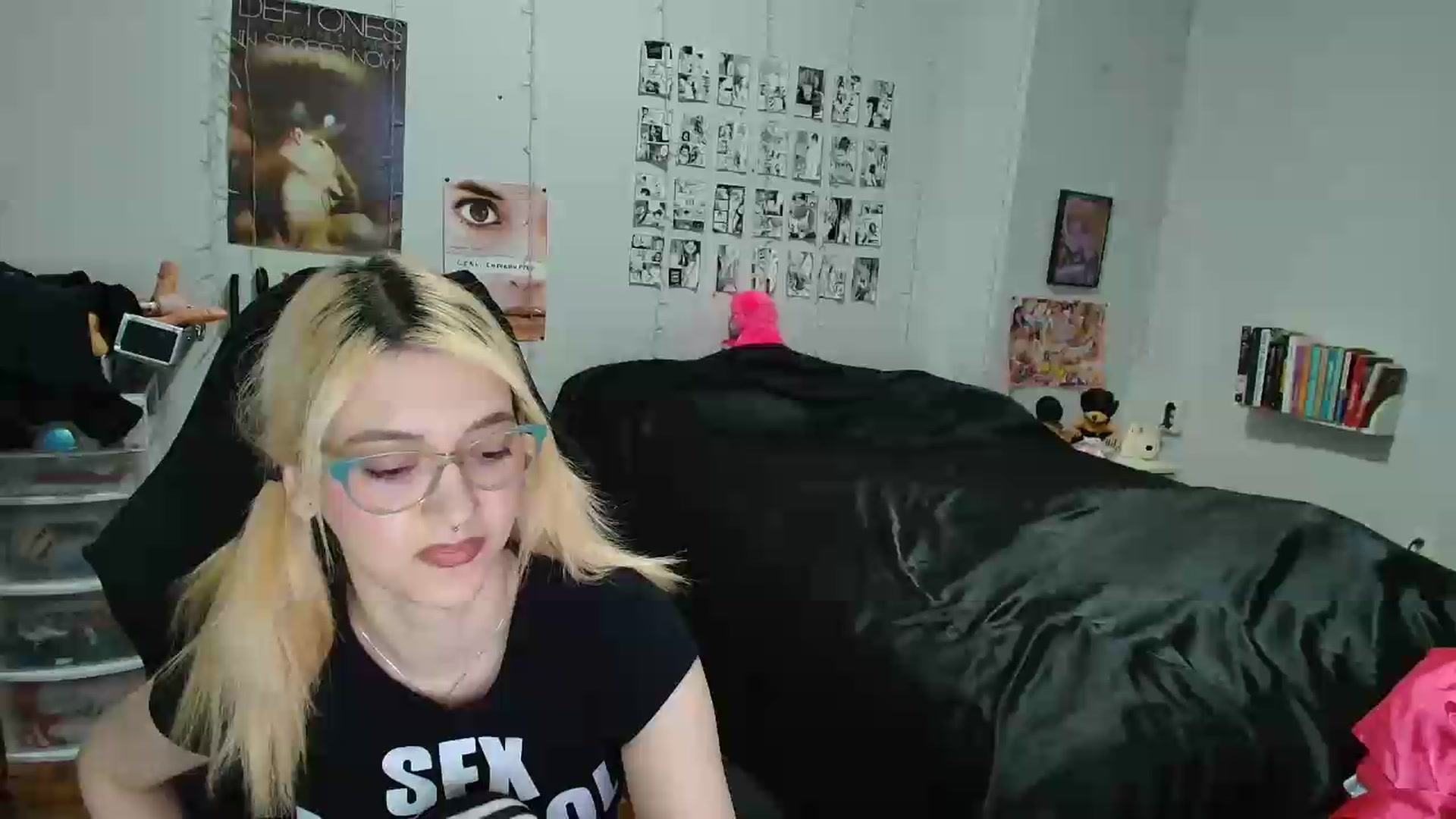 Gallery image thumbnail from AnnaTame's myfreecams stream on, 05/15/2026, 06:07 image 10 of 20