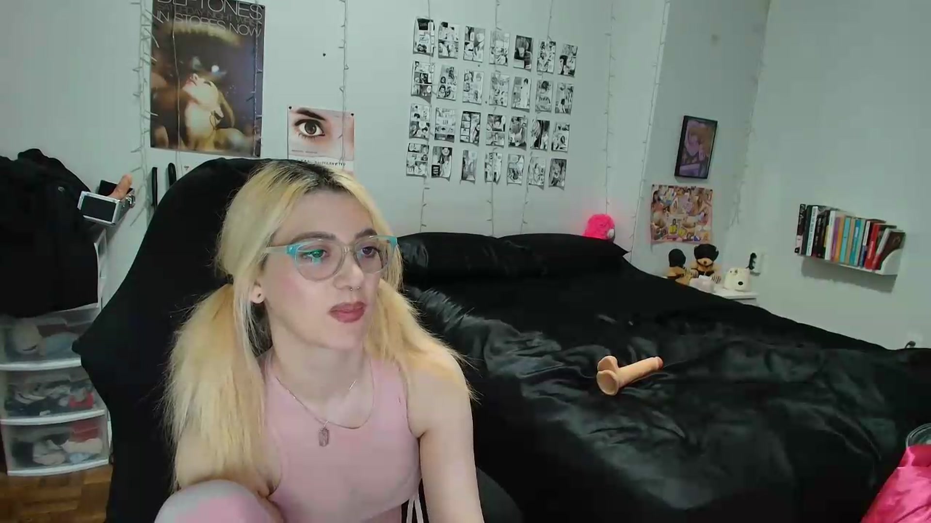 Gallery image thumbnail from AnnaTame's myfreecams stream on, 05/21/2026, 05:55 image 15 of 20