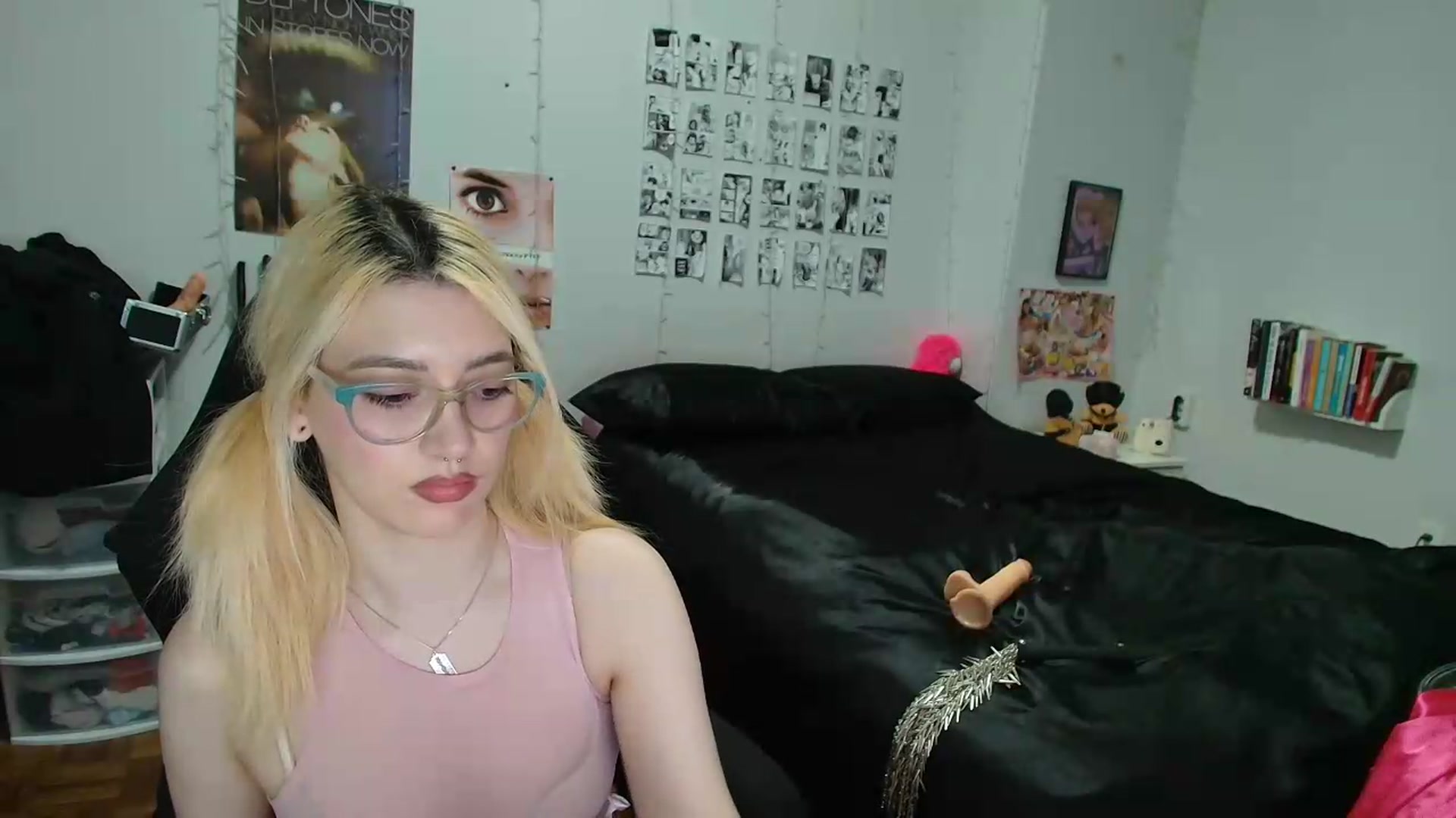 Gallery image thumbnail from AnnaTame's myfreecams stream on, 05/21/2026, 05:55 image 18 of 20